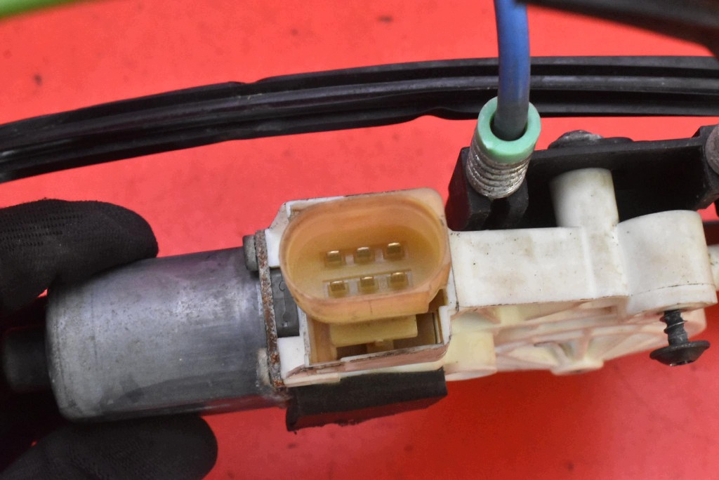 window regulator left front EU 0130022287 FORD MONDEO MK4 KOMBI 07-10