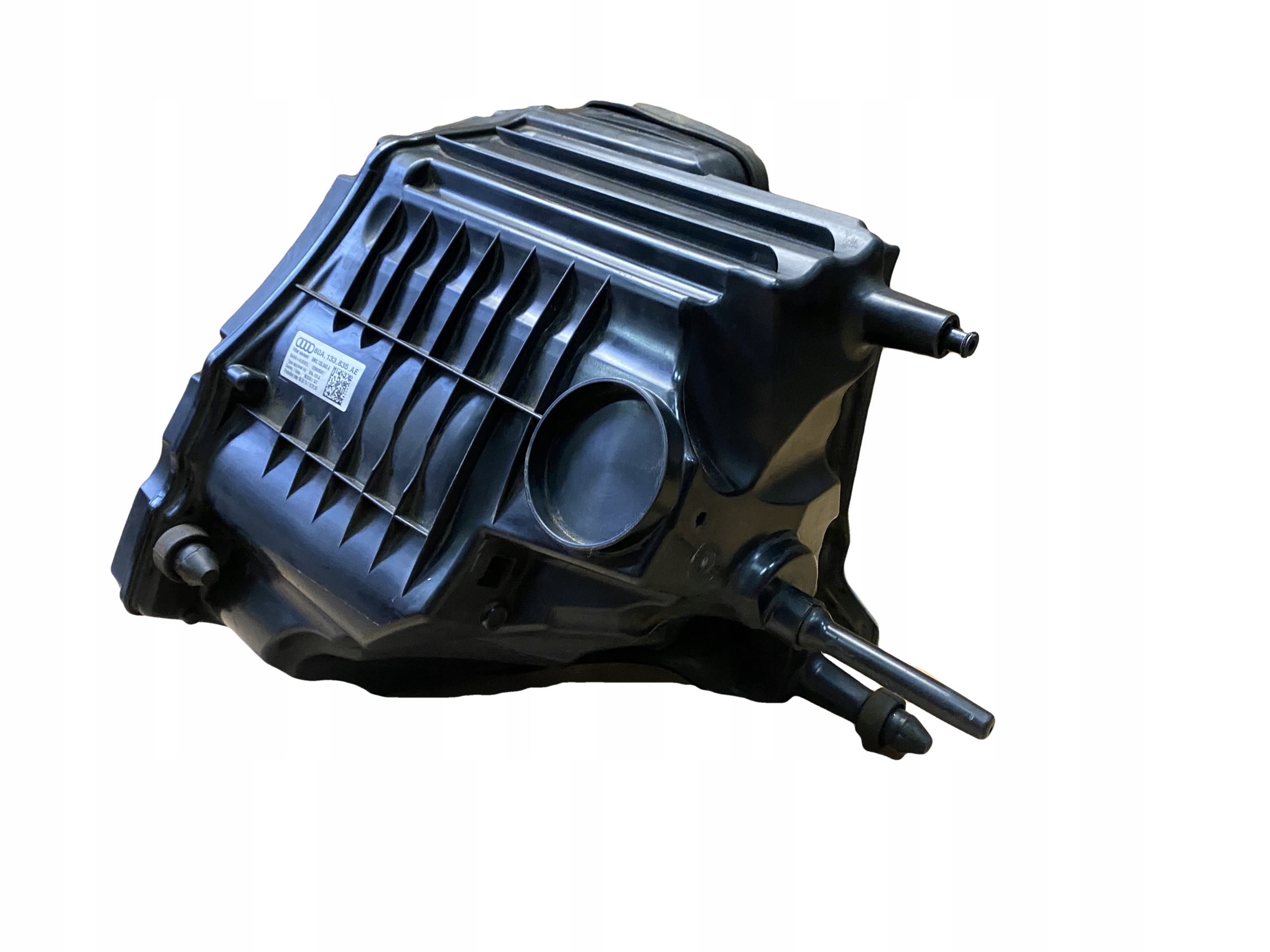 AUDI Q5 80A 2.0TDI filter air 80A133835AE