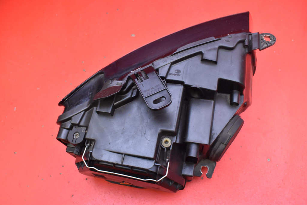 REFLEKTOR left light front XENON EU 8T0941003L AUDI A5 8T COUPE 07-11