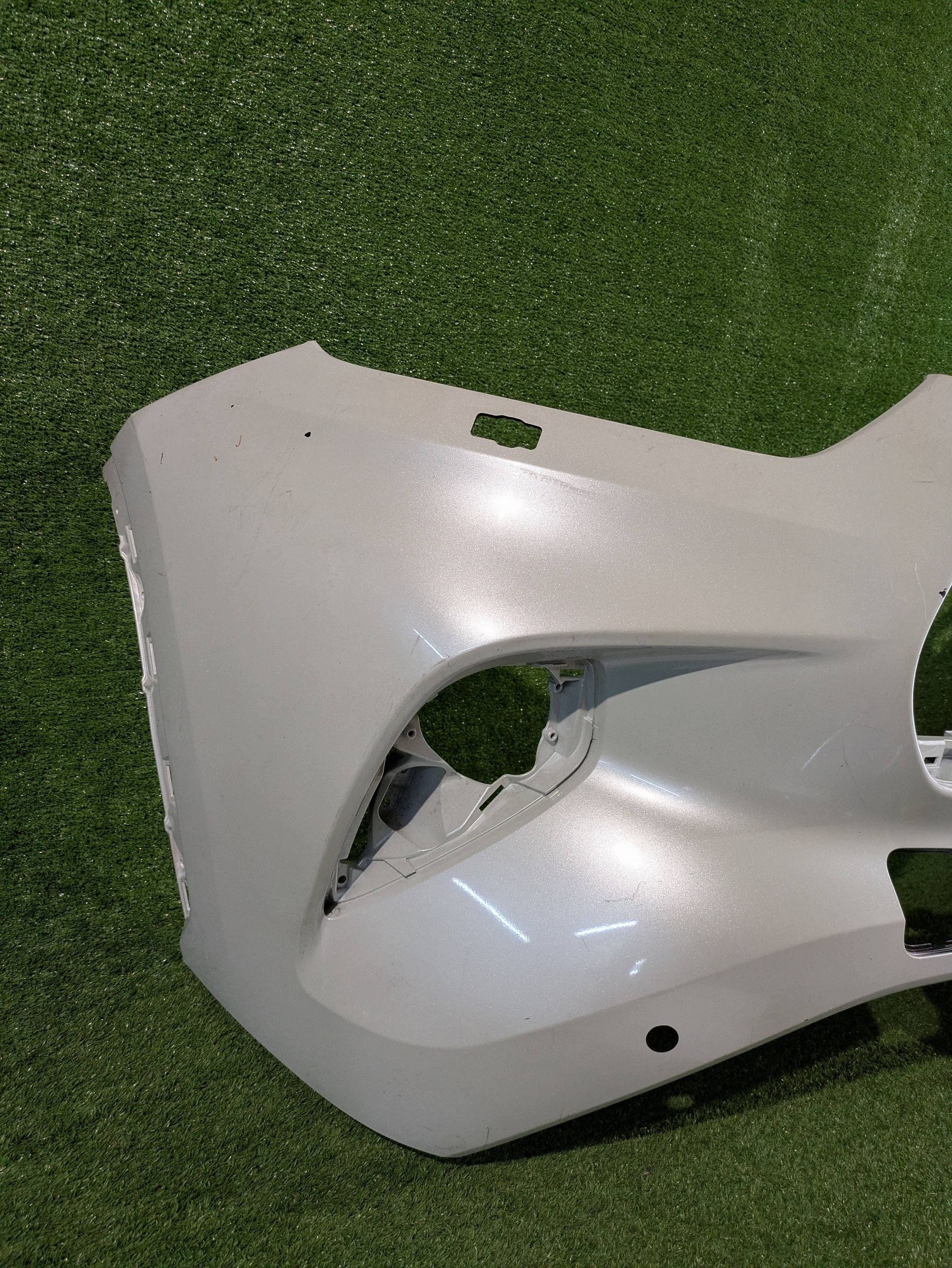 front bumper front TOYOTA HIGHLANDER IV 19- NR.Z9206