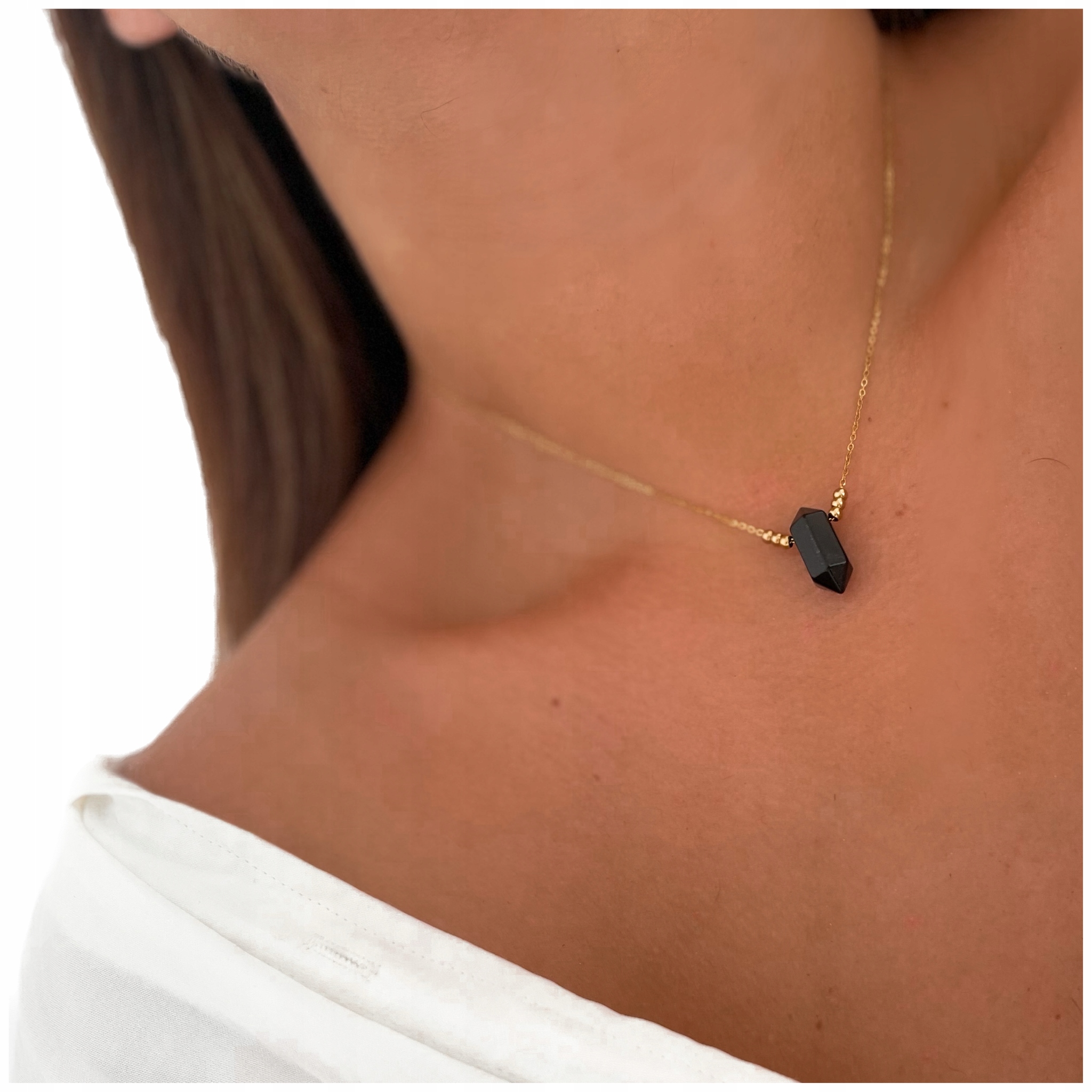 

Naszyjnik stal pozłacana kamień onyks koraliki