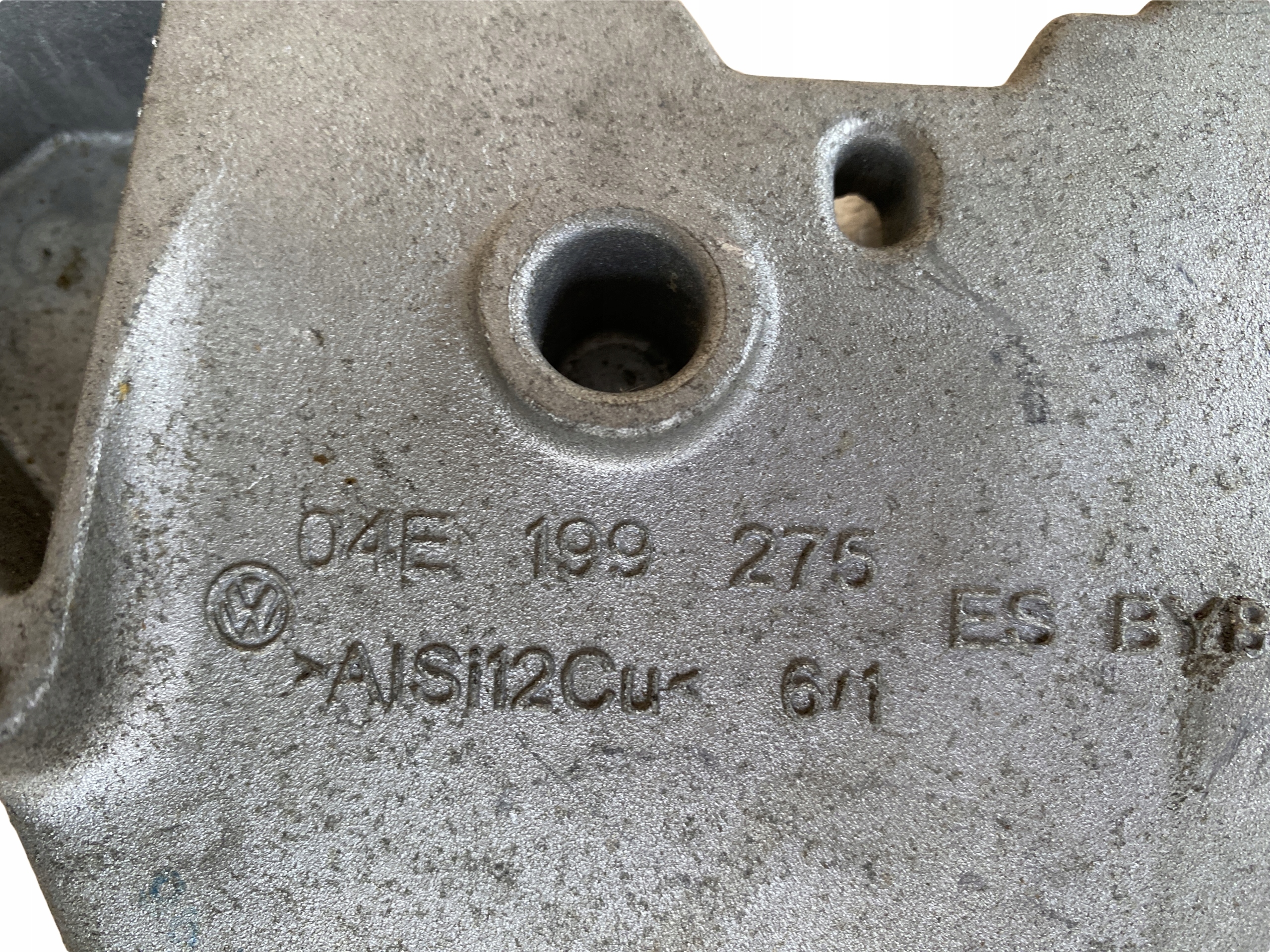 AUDI VW engine supporting mount 04E199275