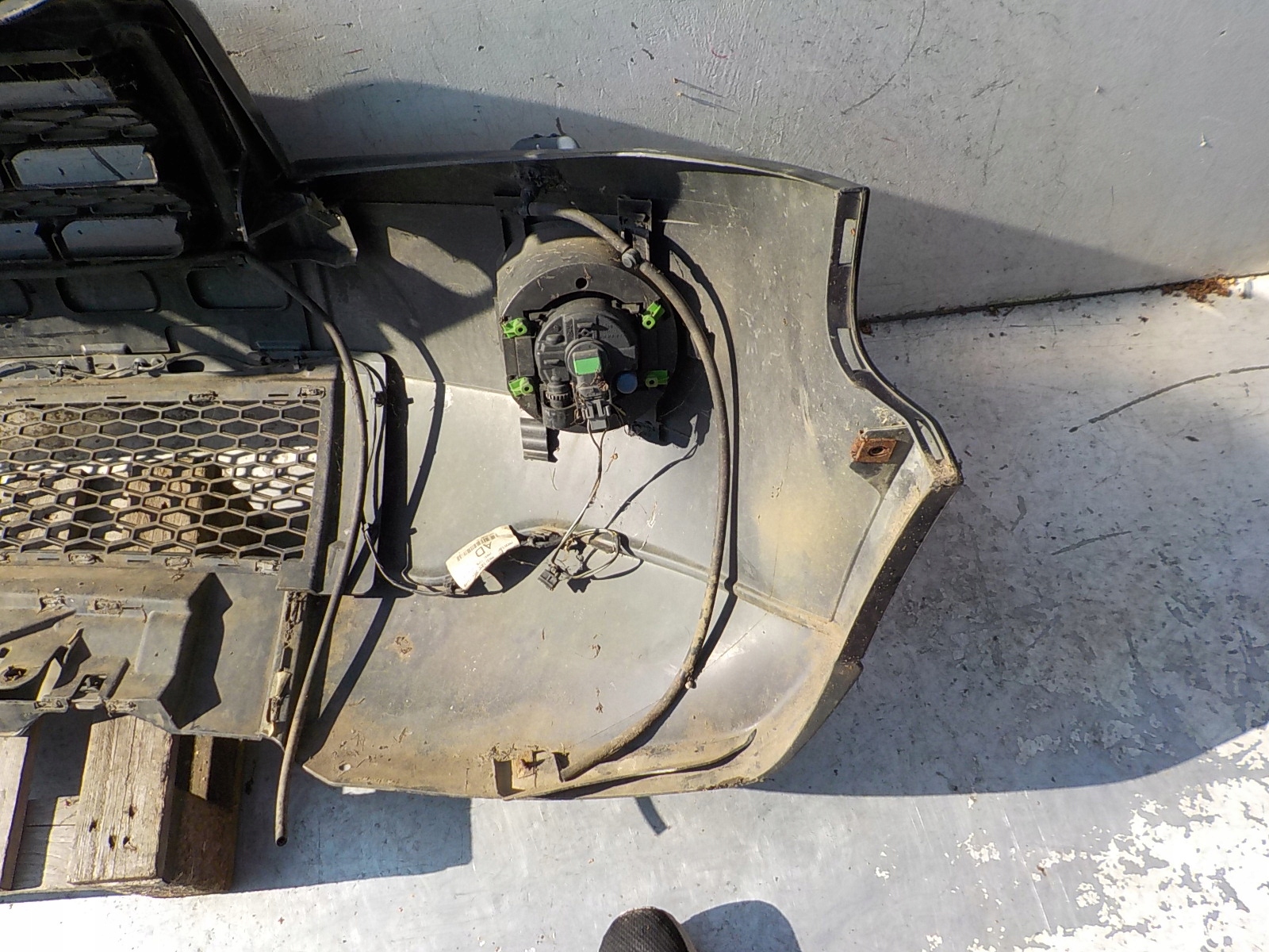 399 LAND ROVER FREELANDER II bumper front front