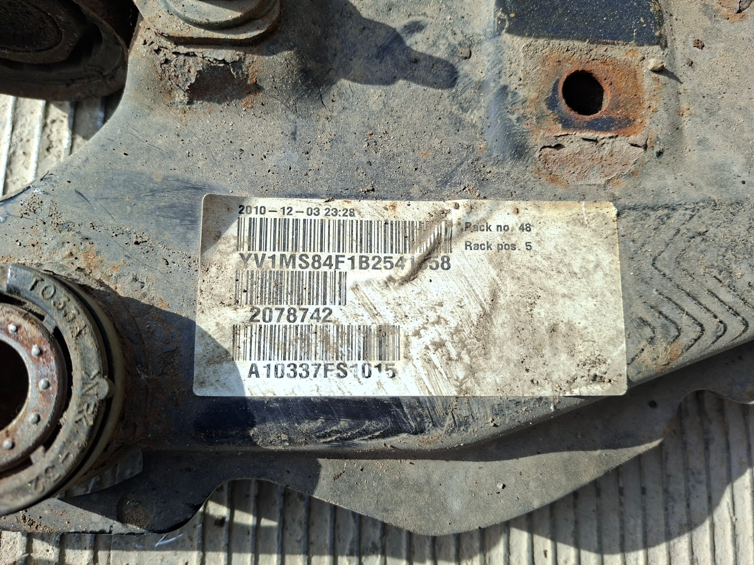VOLVO V40 II S40 subframe axle beam TRAWERS TRAWERSA front