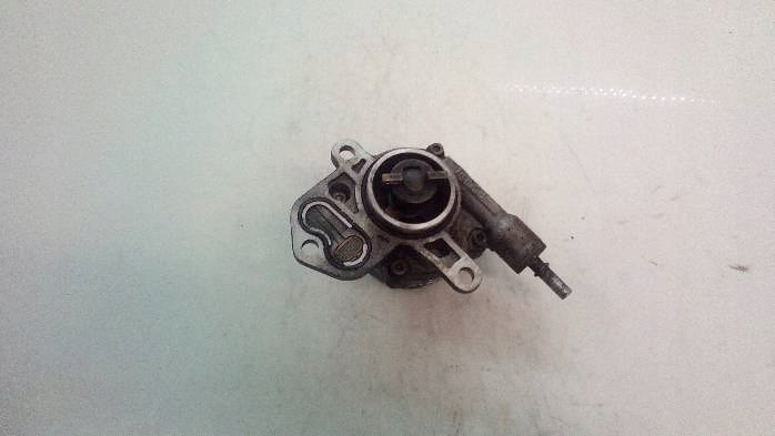 насос вакум peugeot 307 2,0HDI