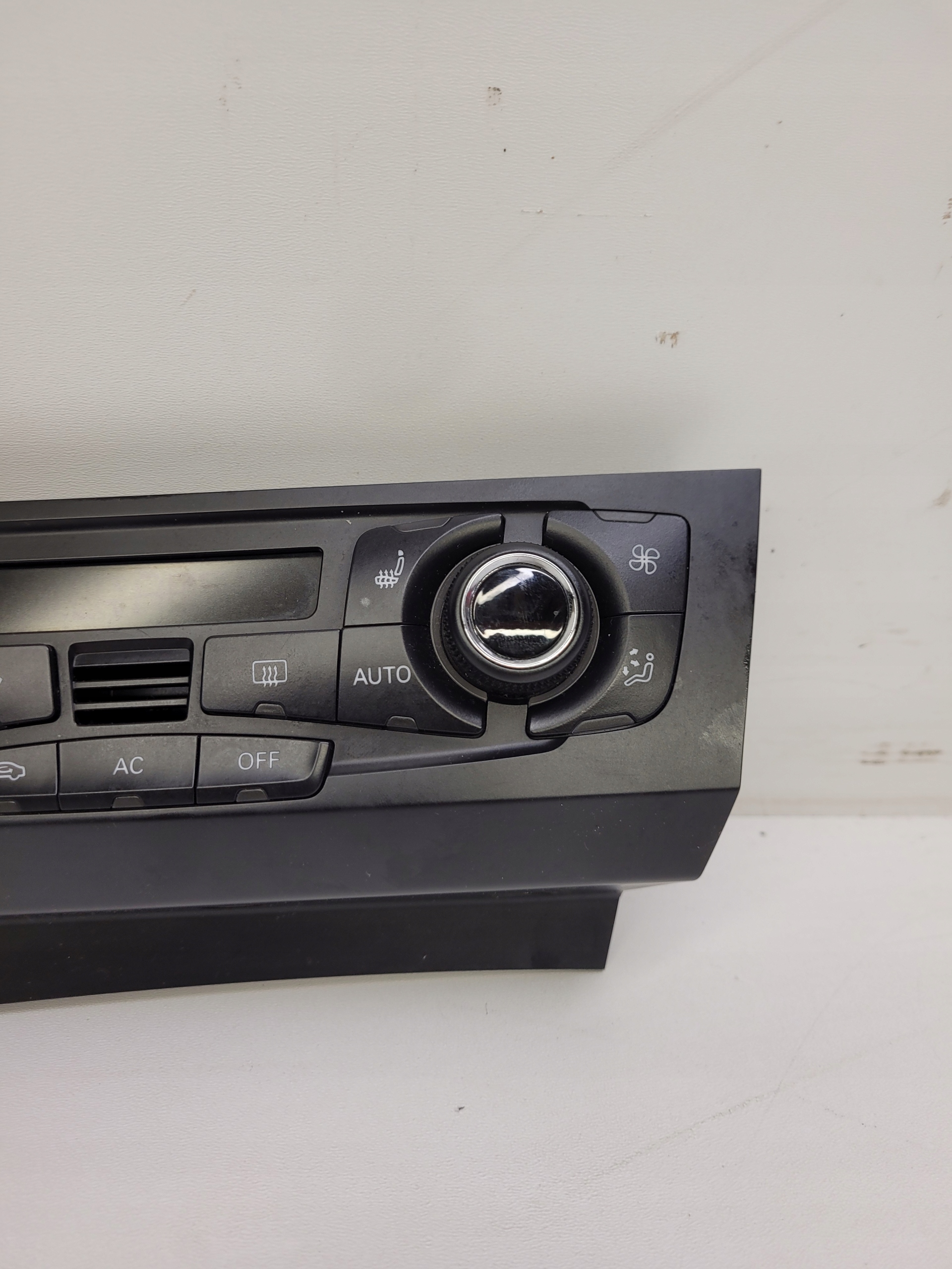 PANEL KLIMATRONIK AUDI A4 A5 Q5 8T1820043R