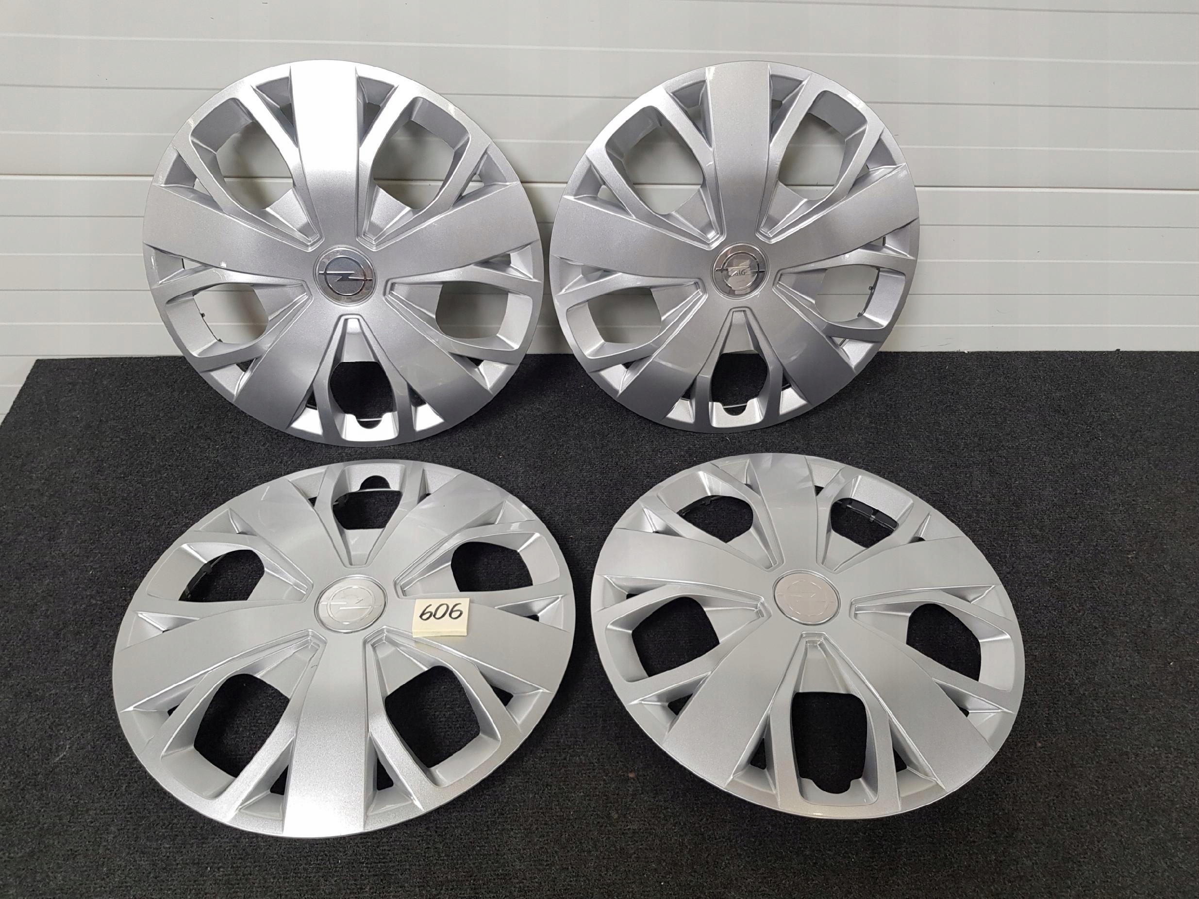 Puklice 16" Komplet Opel Movano B