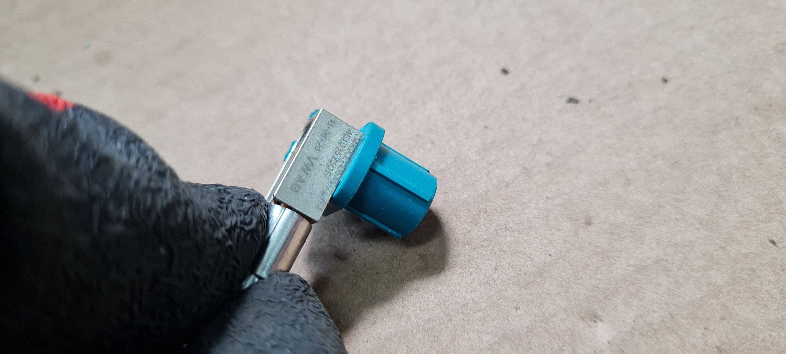 A6 C7 4G prijenos KABEL ADAPTER DANYCH 000098608A A7 4G VW AUDI