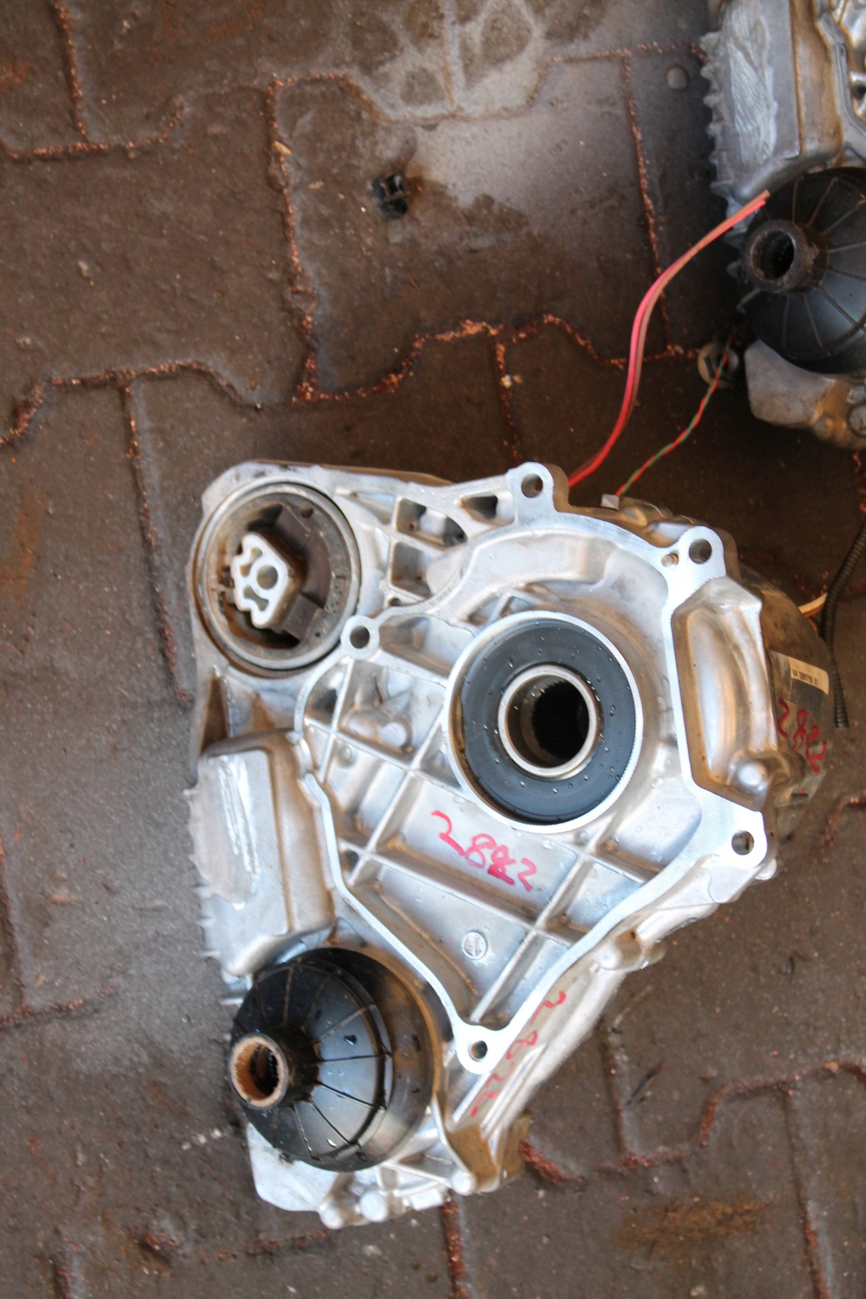 2822. REDUKTOR boîte de vitesses engrenage BMW 7889765