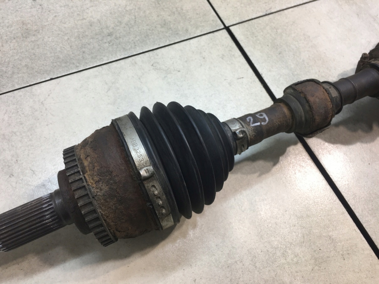 semi-axis right front NISSAN X-TRAIL and T30 2.2 DCI