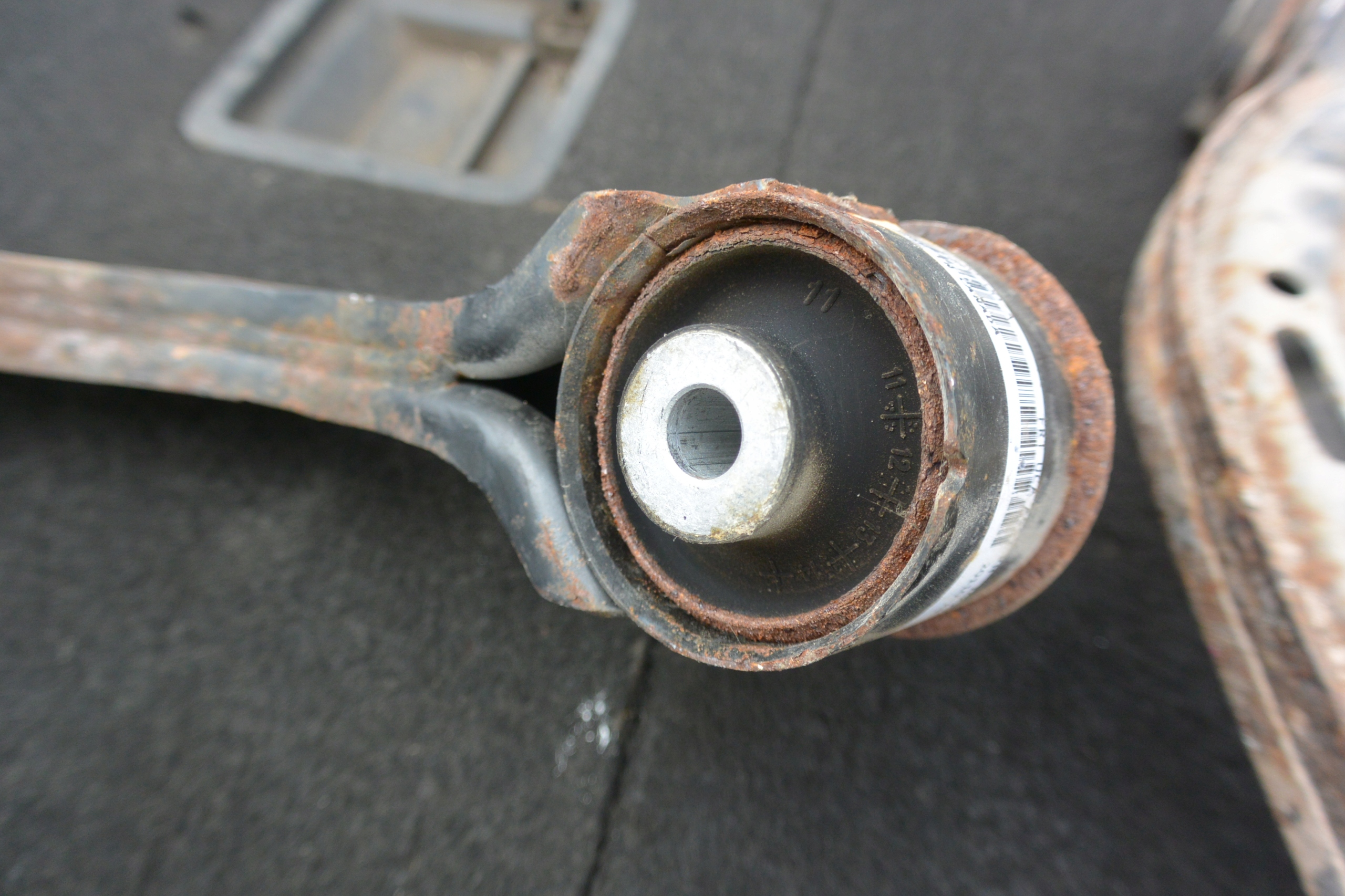 arm upper front right left TESLA S 12-16