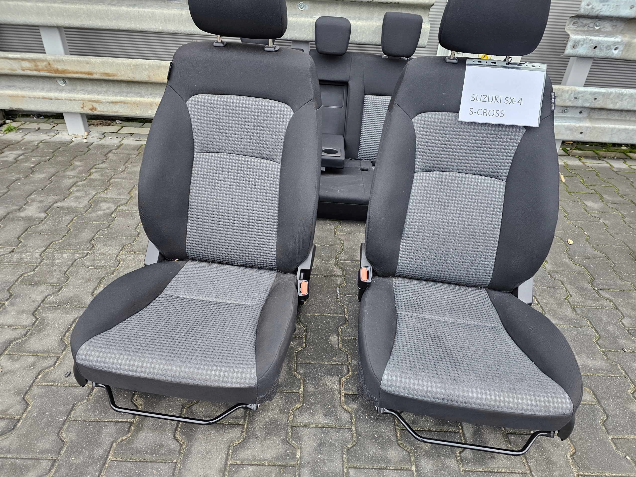 SUZUKI SX-4 S-CROSS 21- seats KOMPLET front rear part