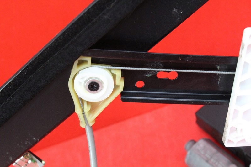 window regulator left rear part 8E0839461C SEAT EXEO sedan 09-12