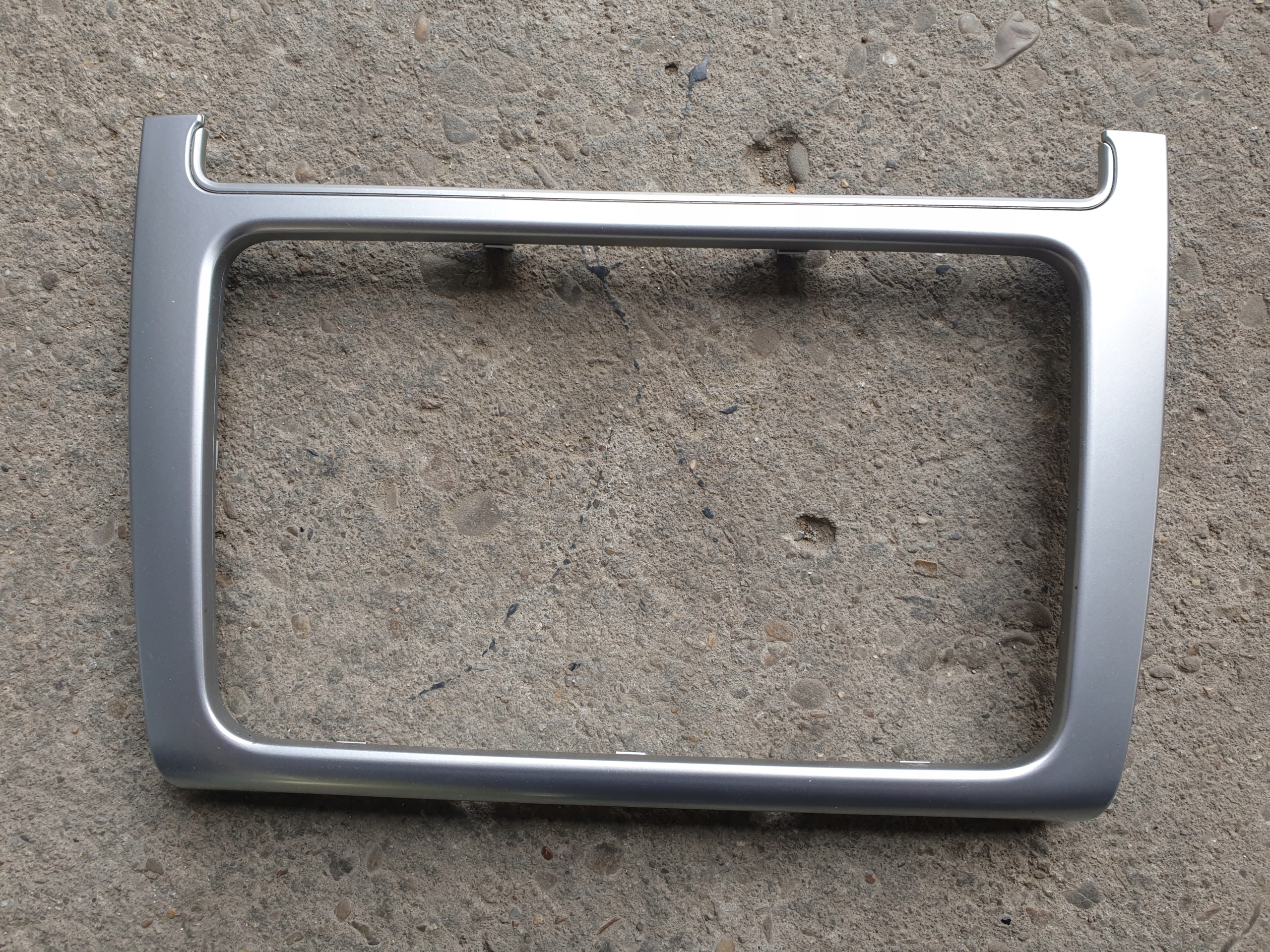 console frame PANEL RADIA VW POLO 5 V 6R 2009- 6R0858069E