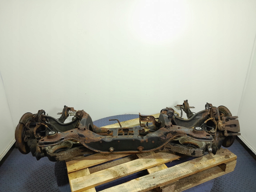 VOLVO S80 II BELKA ZAWIESZENIA TYŁ TYLNA