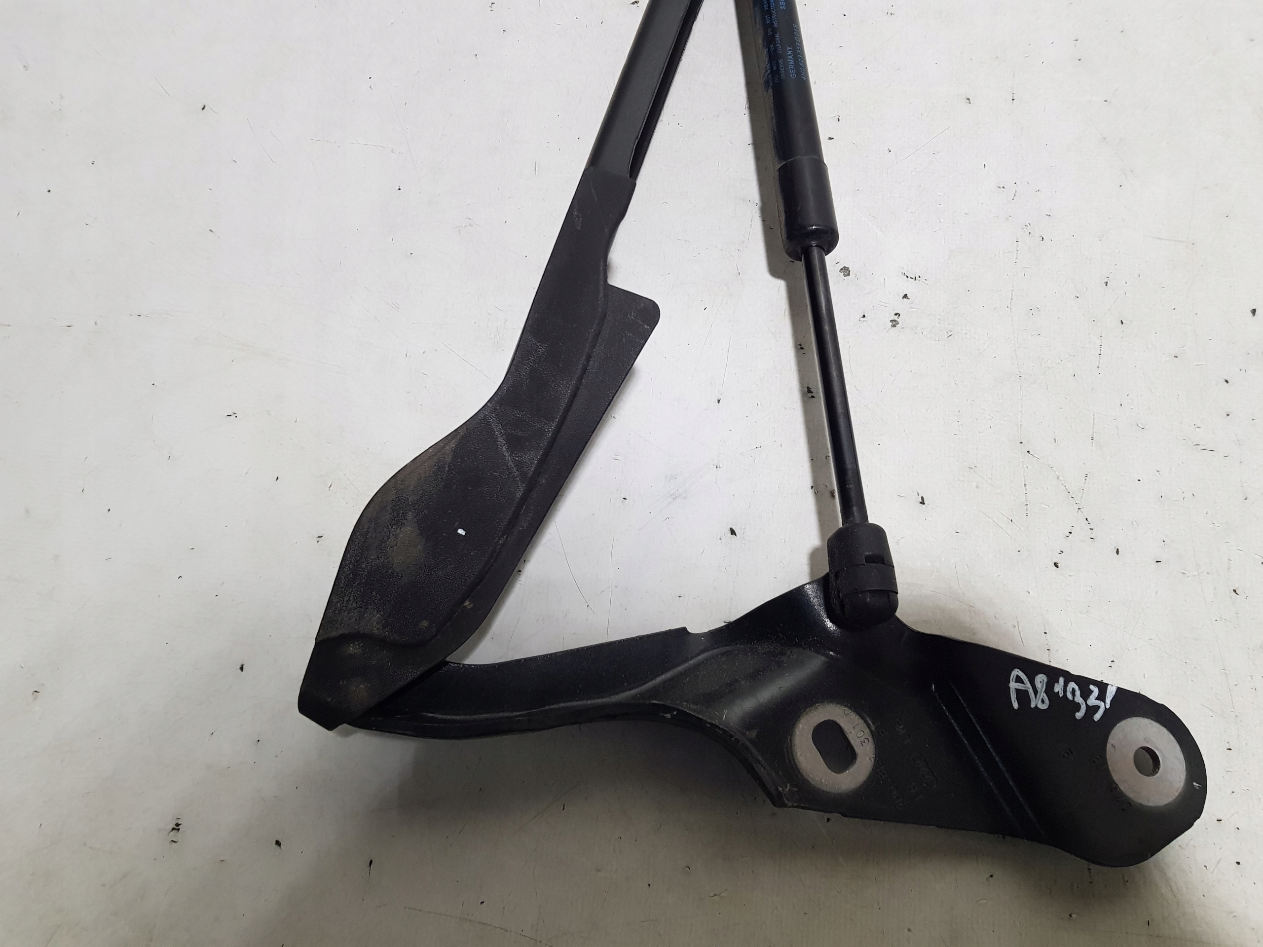 hinge bonnets right left KOMPLET AUDI A8 D4 4H0823301D 4H0823302D