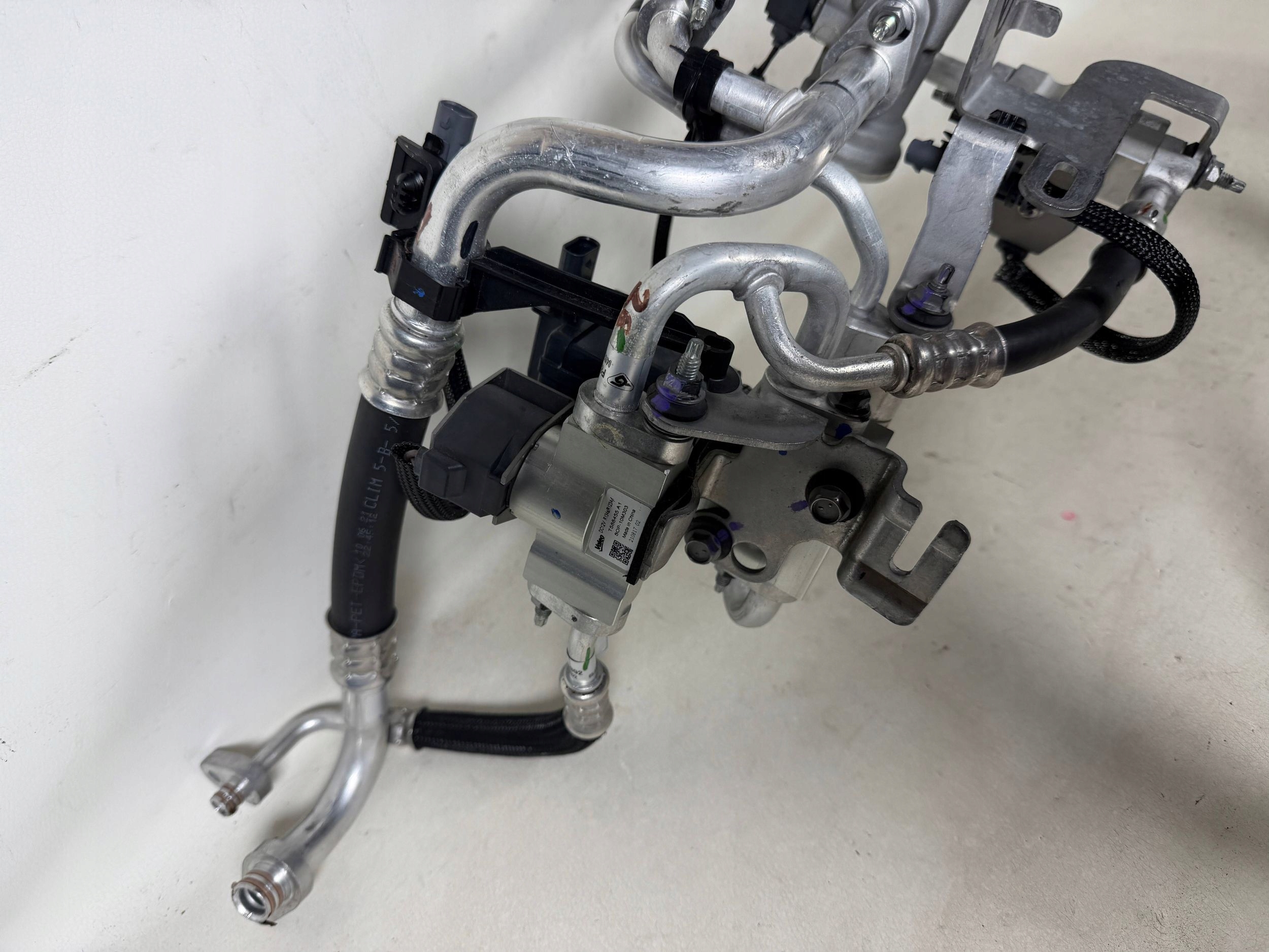 Citroen C4 III e-C4 t699479 hadice klimatizaci komplet
