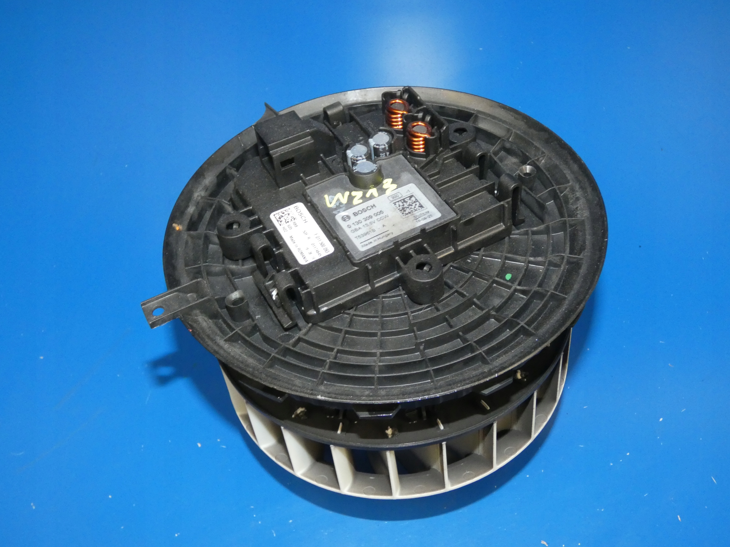 0130309005 - MERCEDES E-Class W213 воздуходувка резистор