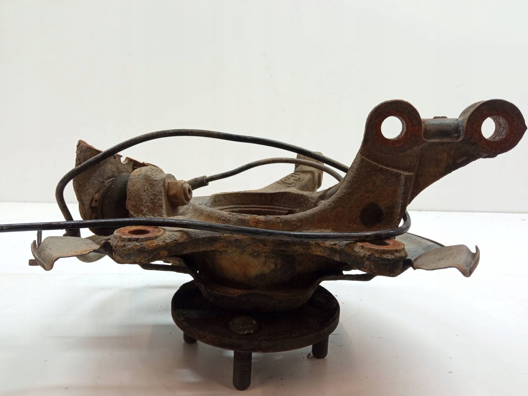 swing left front 1.33 B 99 KM Toyota Yaris III (2011-2020)