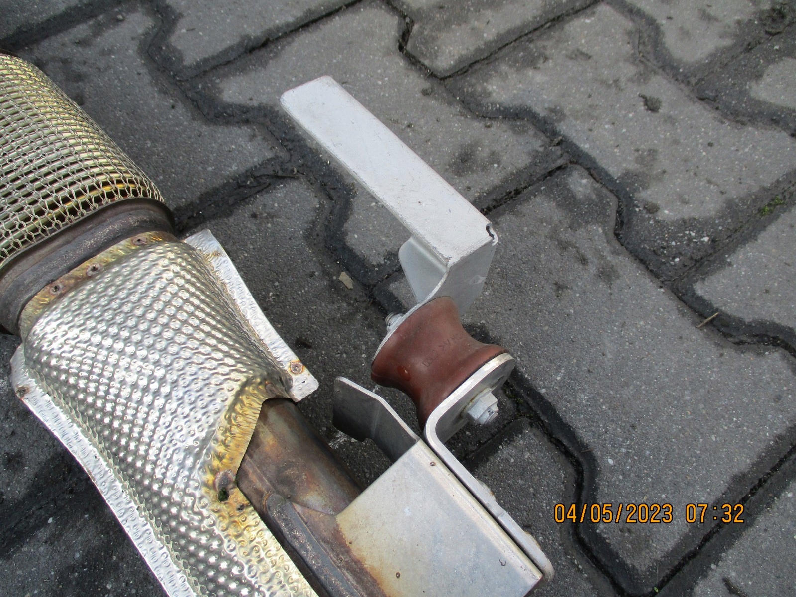 muffler, exhaust pipe MERCEDES E KLASA A2134915801