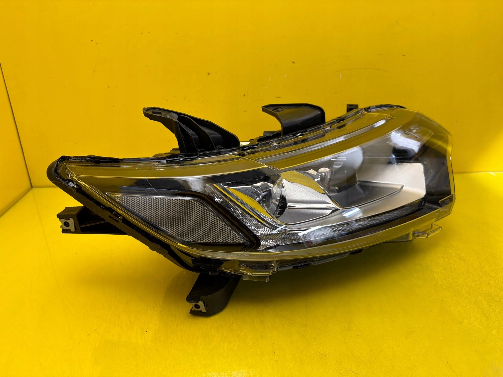 light right Mitsubishi Outlander III Full Led 8301C8-64