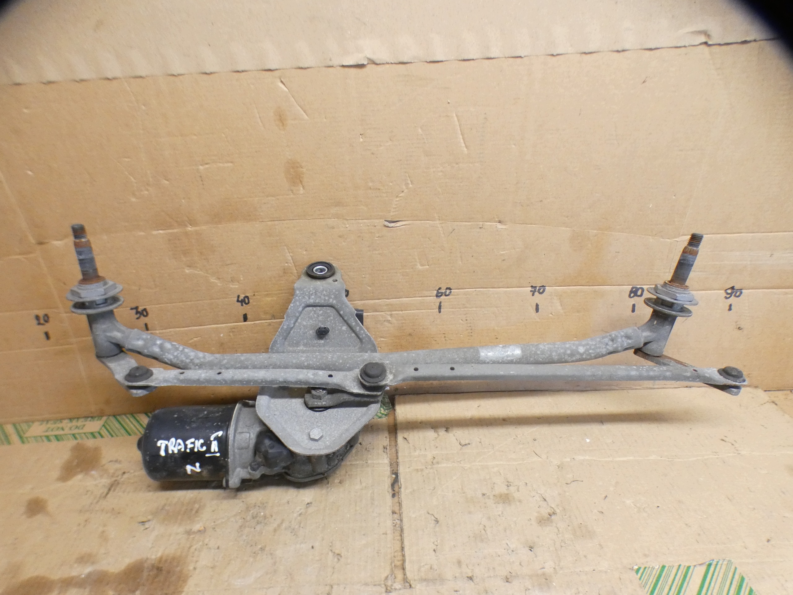 wiper mechanism front OPEL VIVARO and EUROPA
