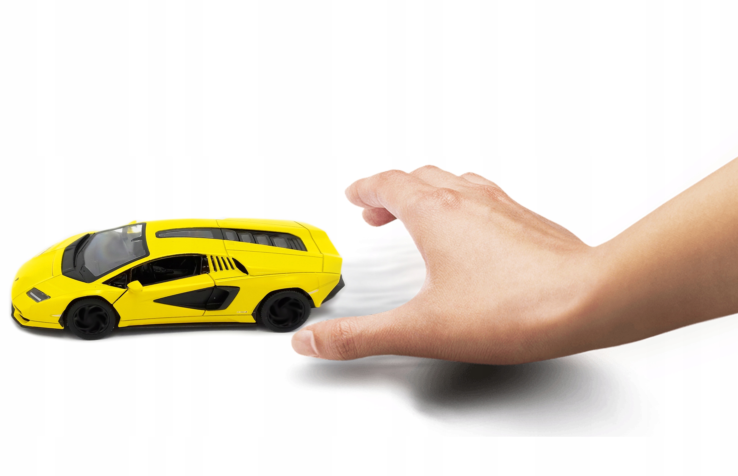 AUTO METALOWE LAMBORGHINI COUNTACH LPI 800-4 METALOWY SAMOCHÓD MODEL 1 38 Model SAMOCHÓD KINSMART LAMBORGHINI COUNTACH LPI 800-4