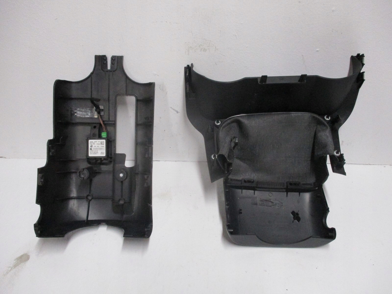 BLENDE ABDECKUNG UNTER LENKRAD RANGE ROVER EVOQUE BJ32-3F902-AB