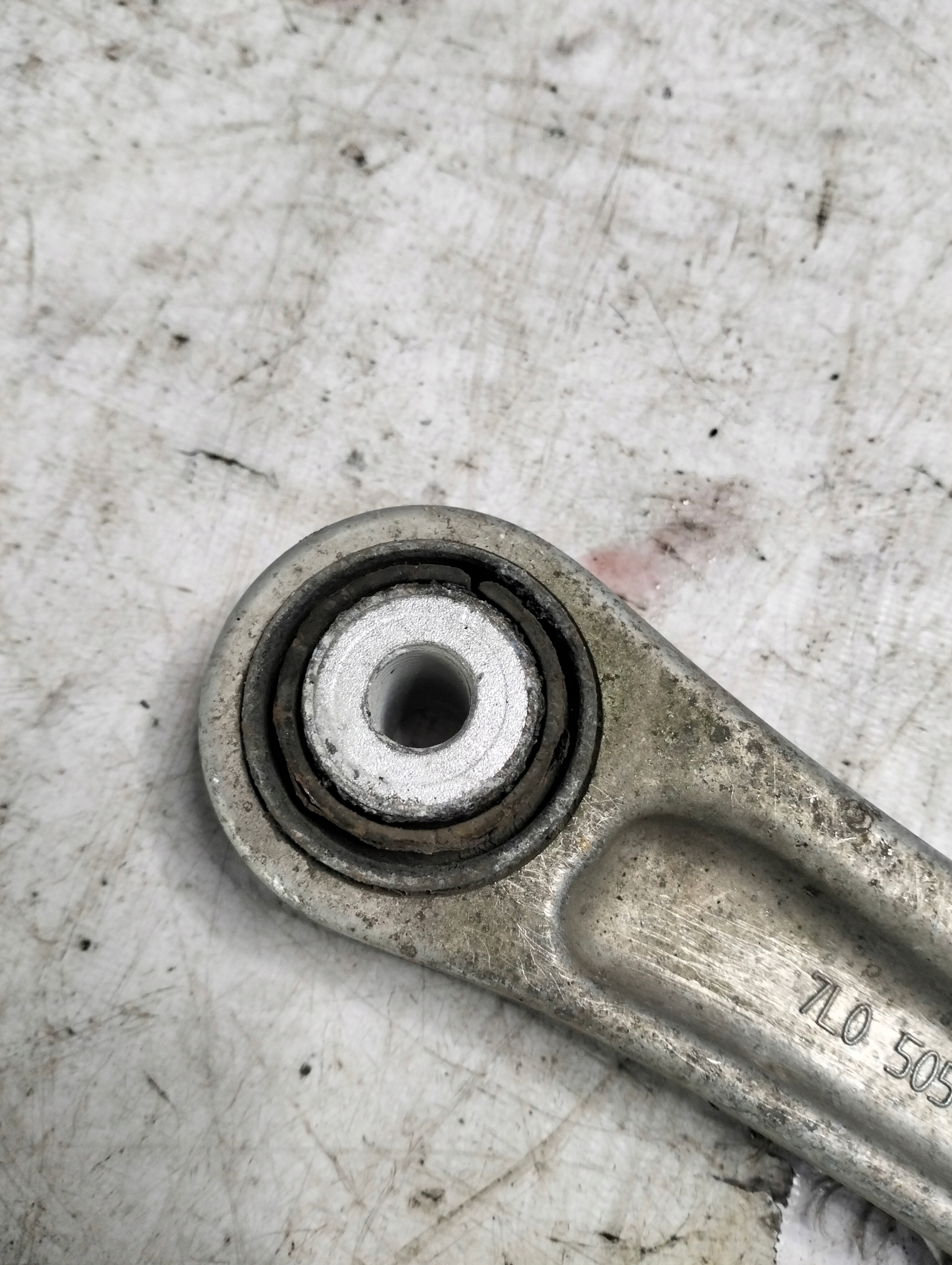 Querlenker links heck PORSCHE CAYENNE und 2005r OEM 7L0 505 376