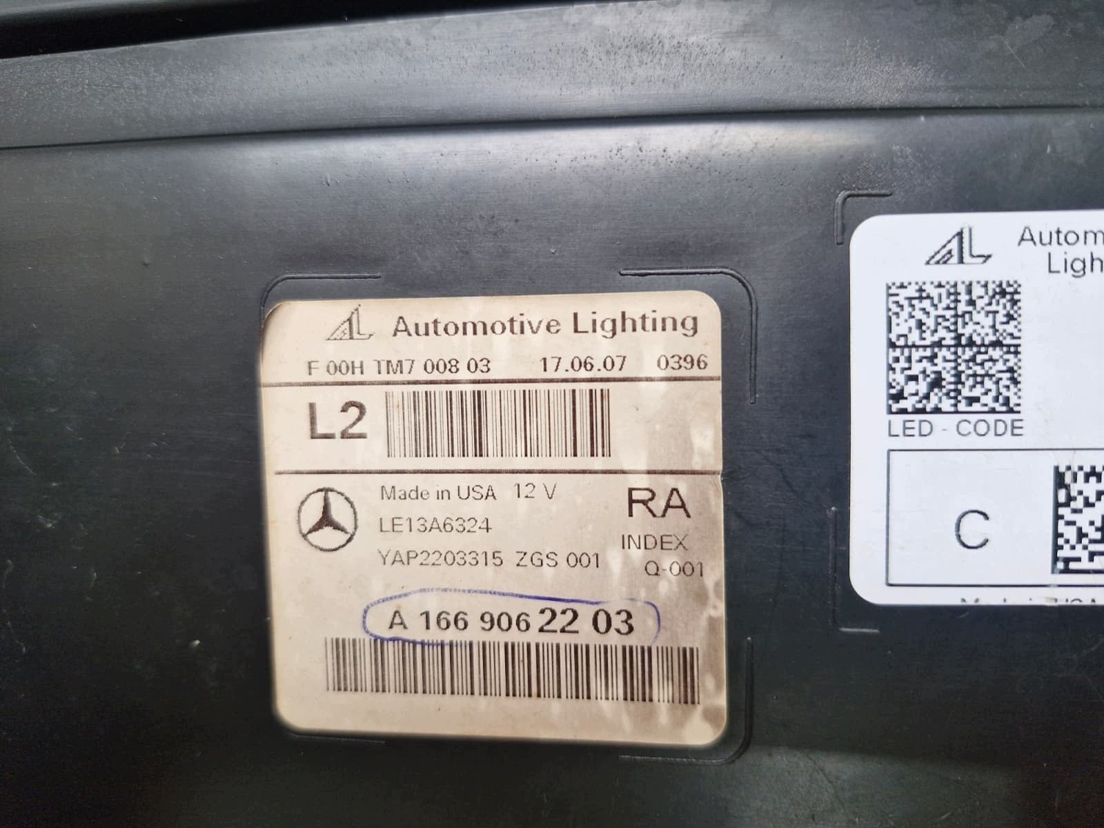 light right Mercedes GLE W166 FULL LED