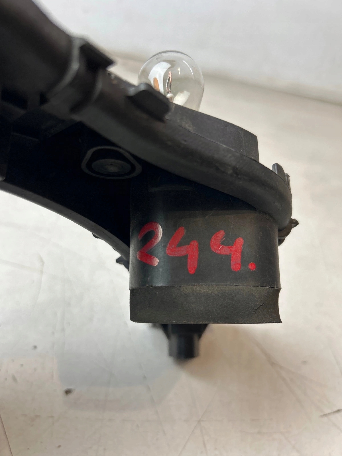 light housing rear part left Peugeot 3008 and