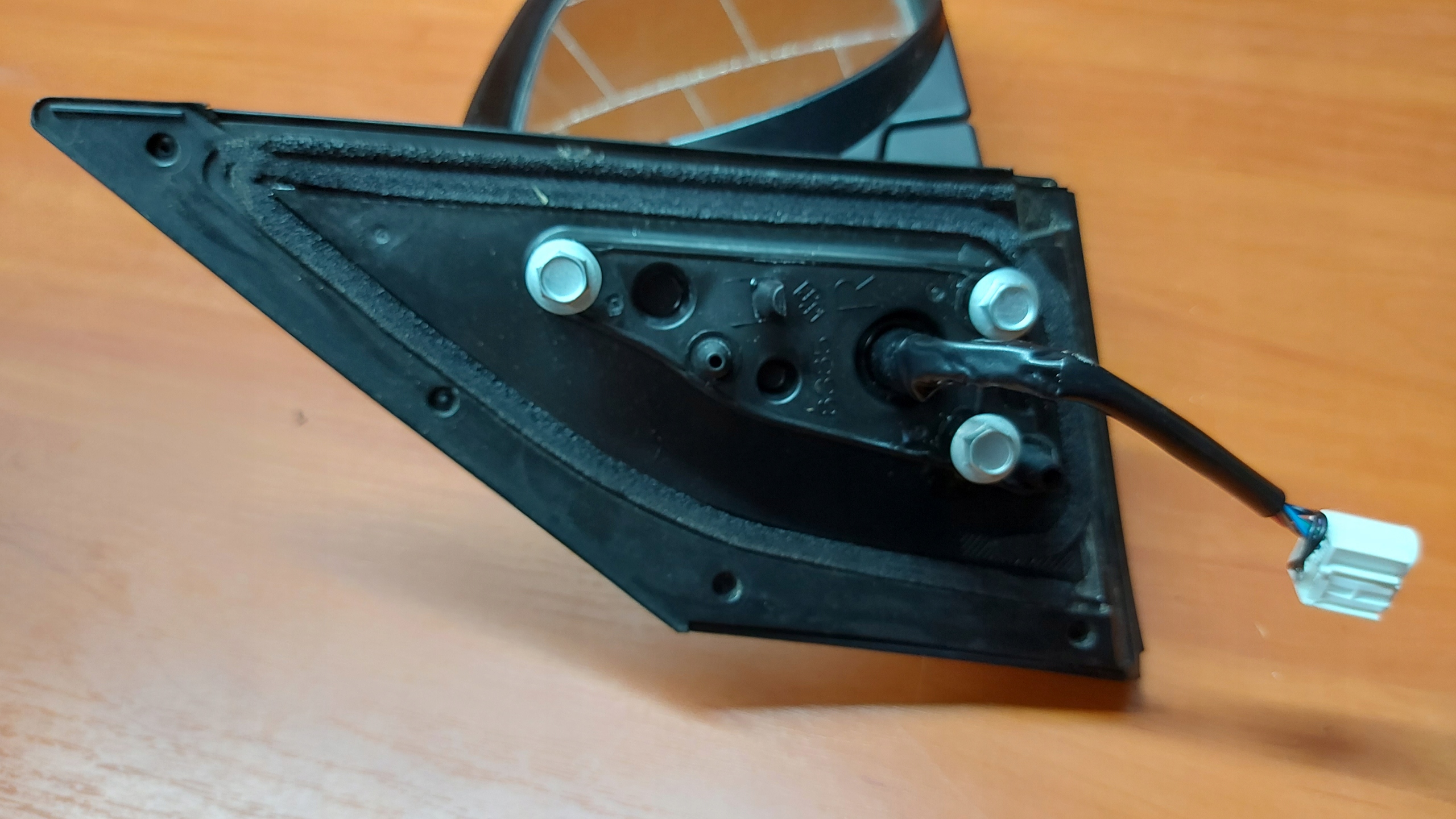 mirror right TOYOTA RAV4 III 05-08 7PIN 6T3