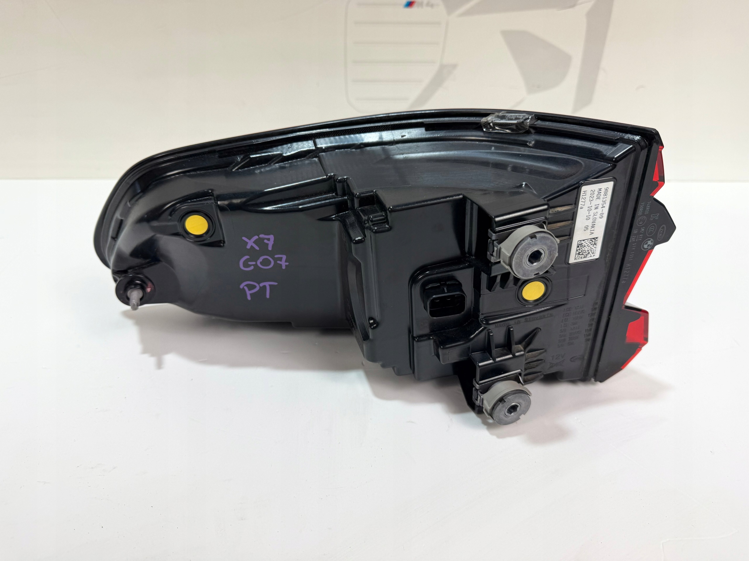 light right rear LED BMW X7 G07 LCI 9881354