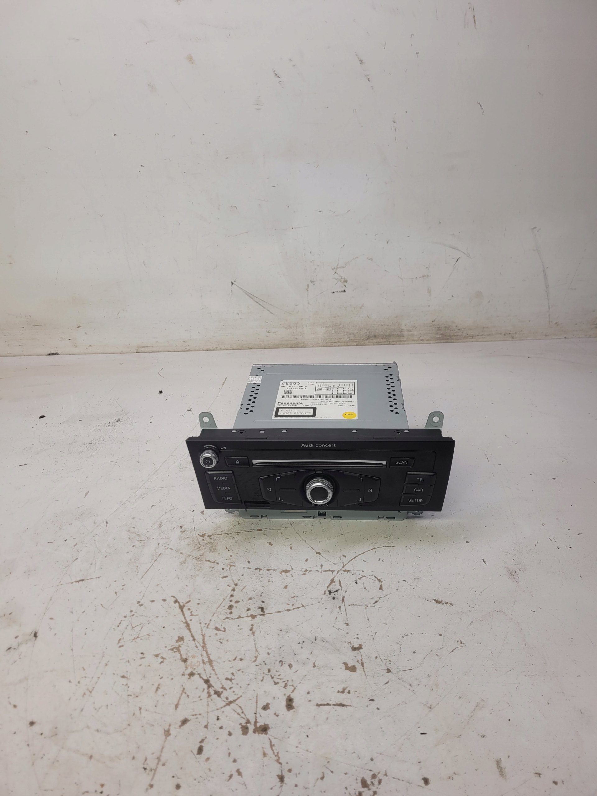 Радіо CD концерт AUDI A4 A5 Q5 LIFT 8r1035186a