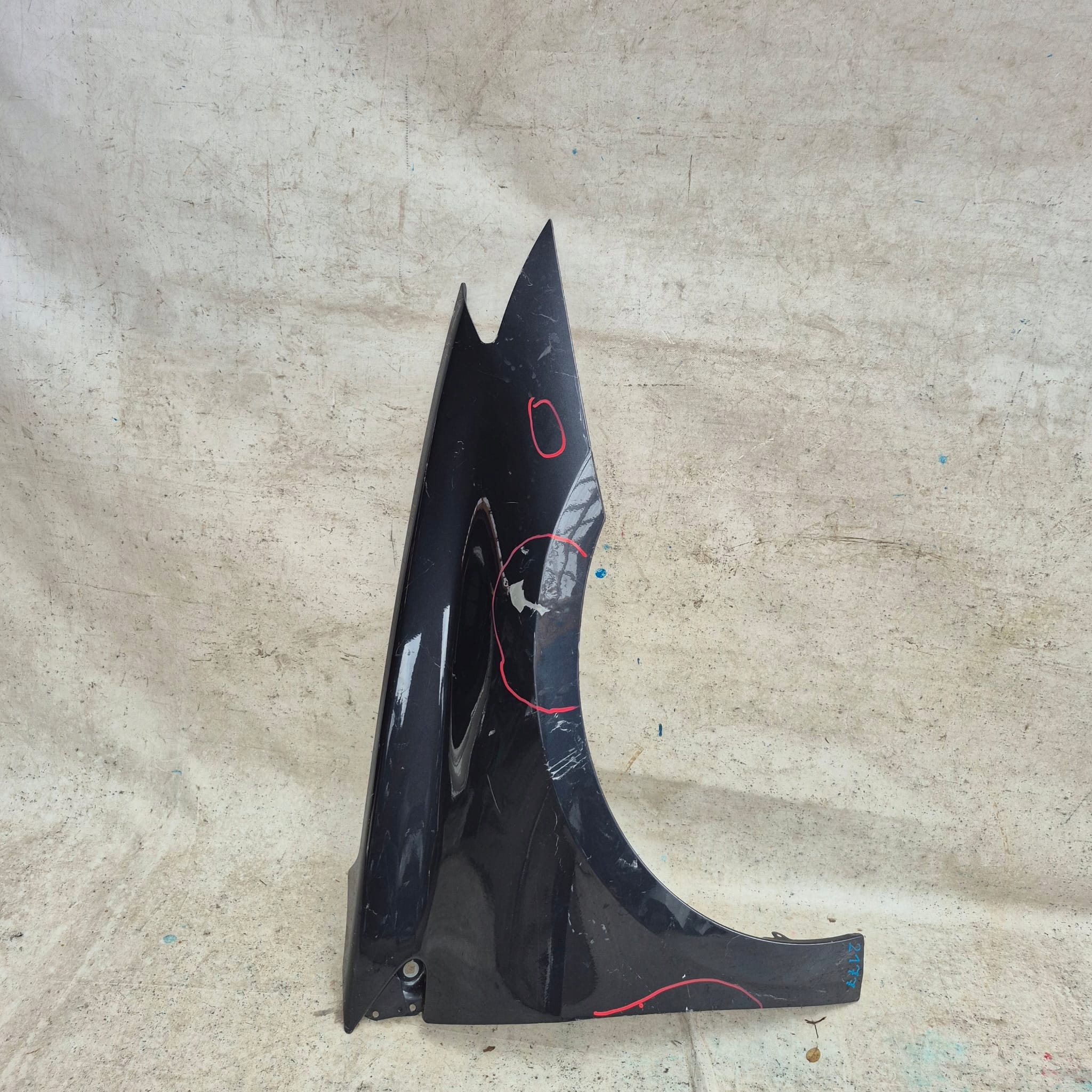 RENAULT LAGUNA III 07- fender right front front