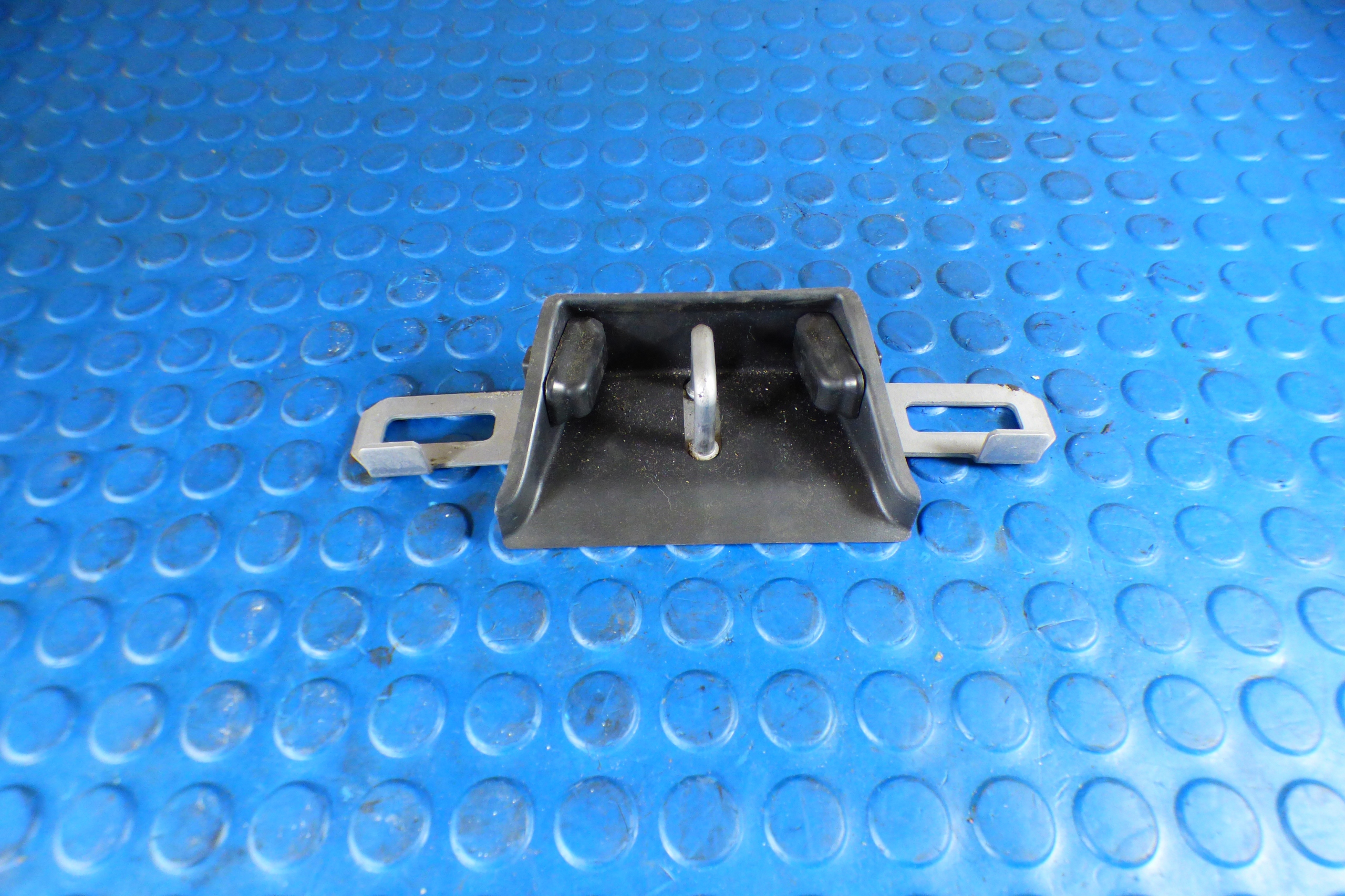 rygiel klapy bagażnika 31455915 VOLVO V60 III