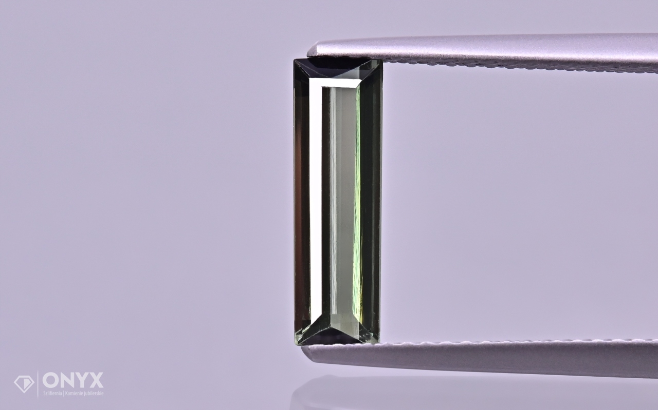 Turmalín fazetovaný obdélník 13x4 mm