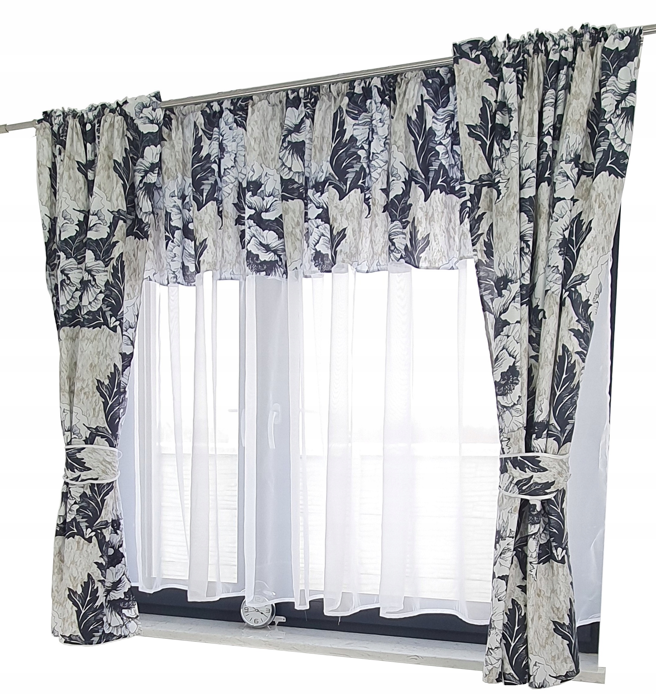 

Firana Firany 400 x 160 CM Lambrekin Woal
