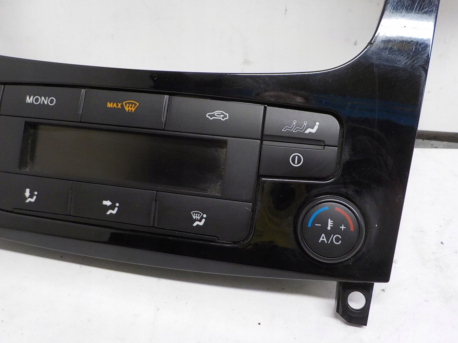 FORD GALAXY II MK2 WA6 PANEL prekidač klimatizacije rešetka ventilacije