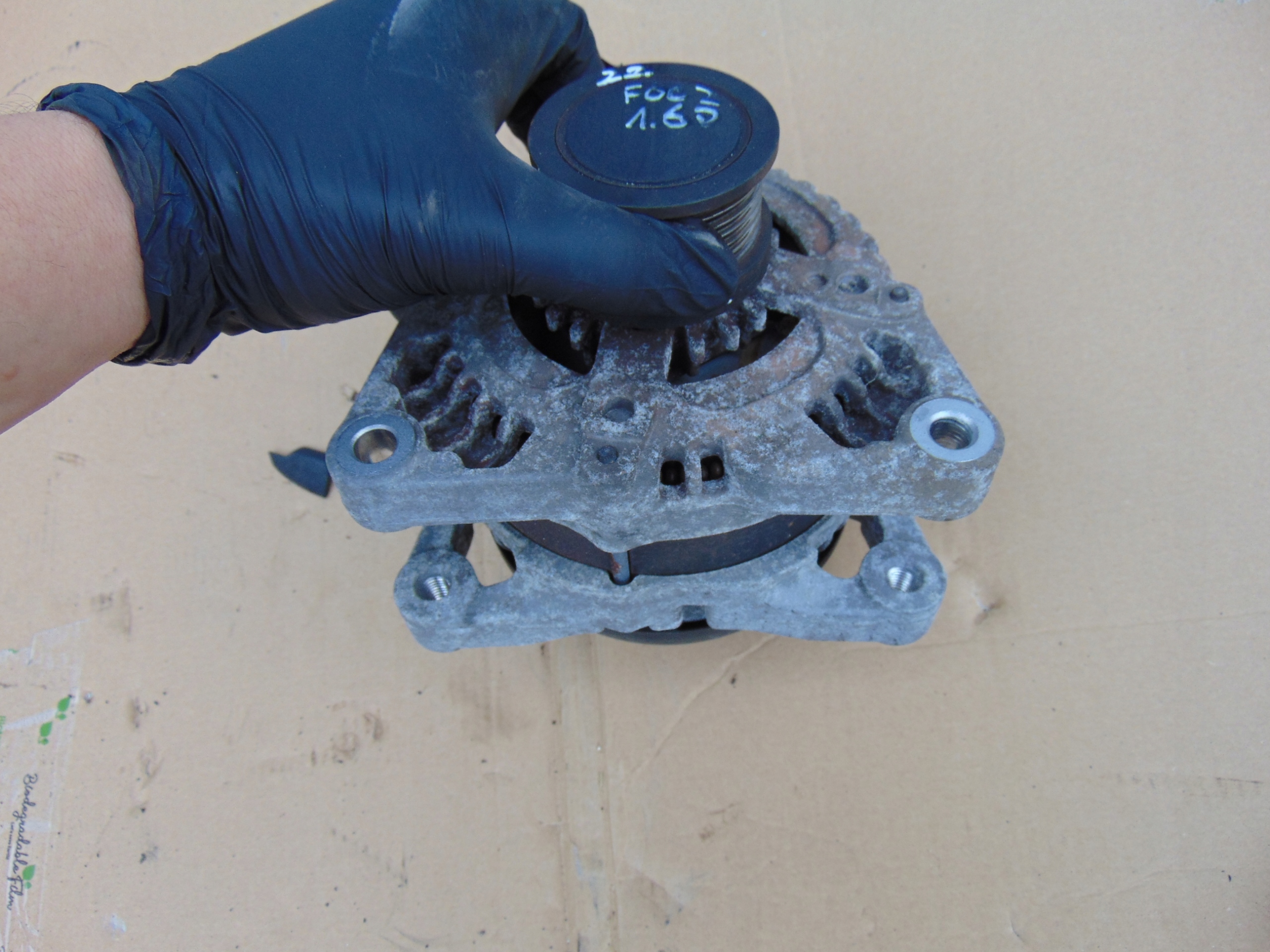 FORD FOCUS MK2 LIFT 1.6 TDCI ALTERNATOR Numer katalogowy części 8M5T-10300-YB