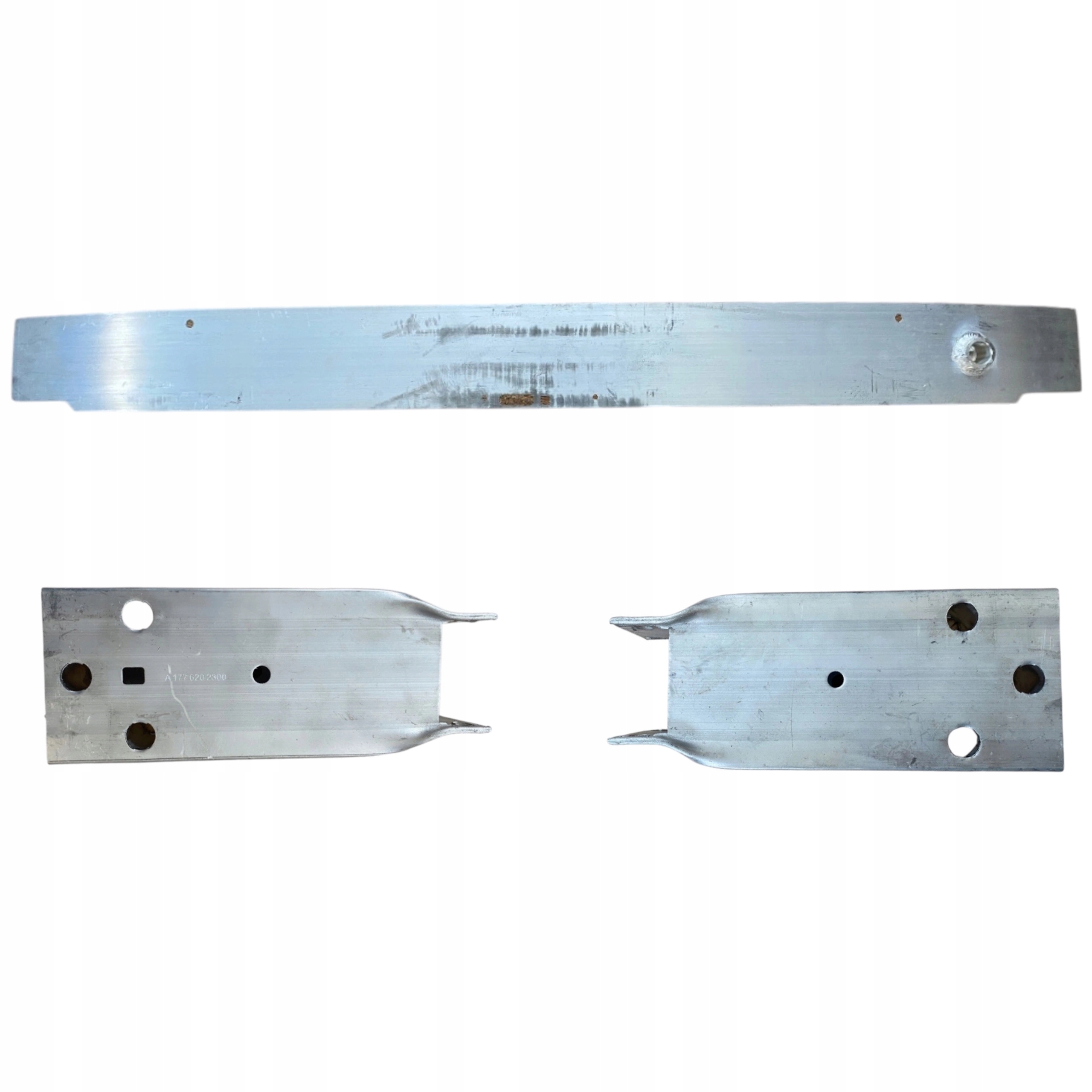 Sada Nosník Nárazníku zóna rozdrcení levá pravá Mercedes W177 B W247 Cla C118