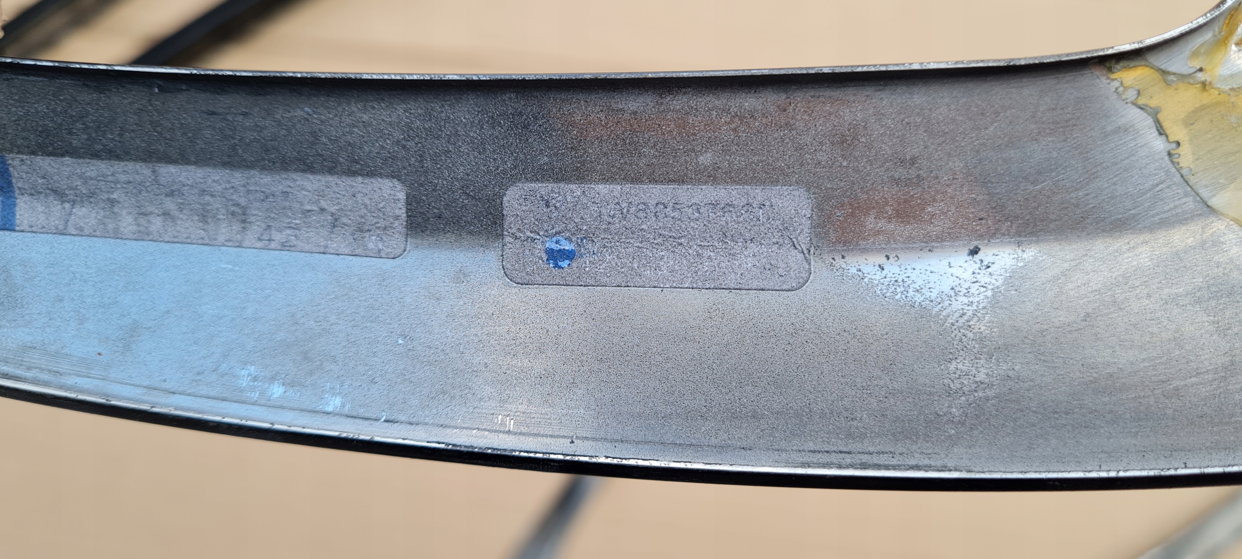 BENTLEY CONTINENTAL GTC 3W8 MOULDINGS SIDE WINDOWS