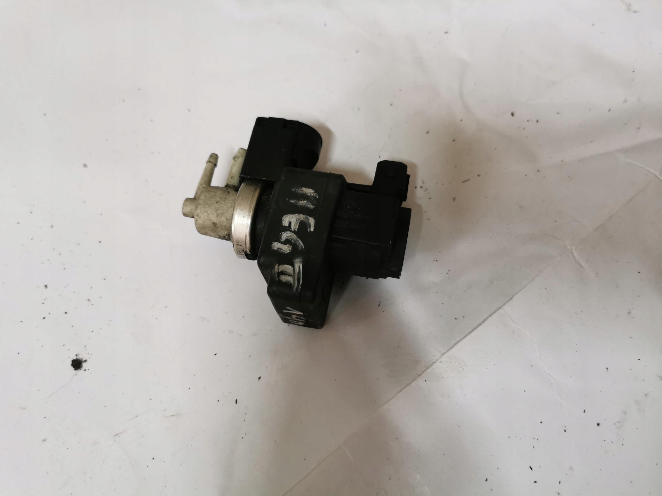 Vanne à vide RENAULT MEGANE II 1.9 DCI 02-08