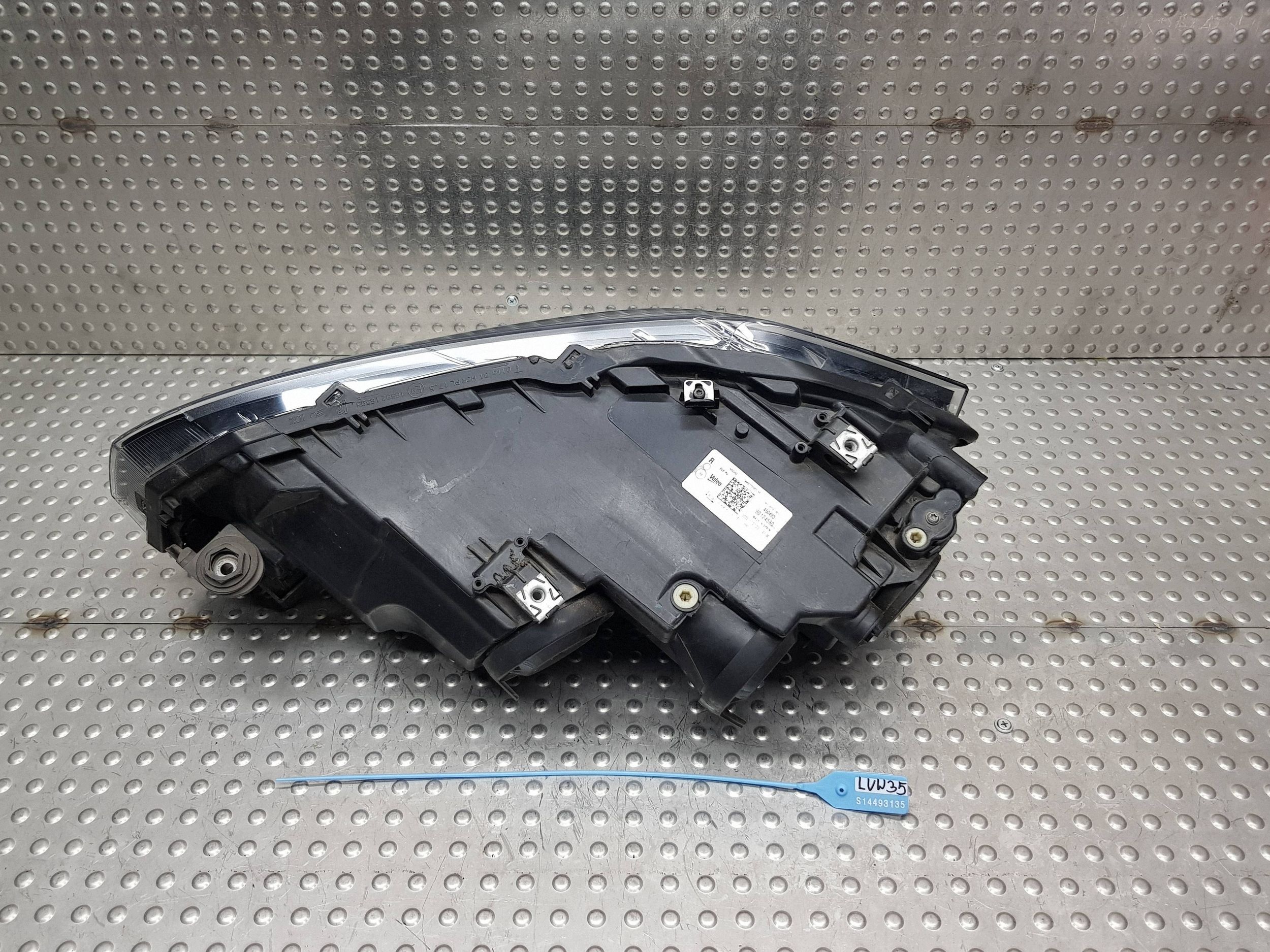 light REFLEKTOR right front 2G1941006 VW POLO VI 2G