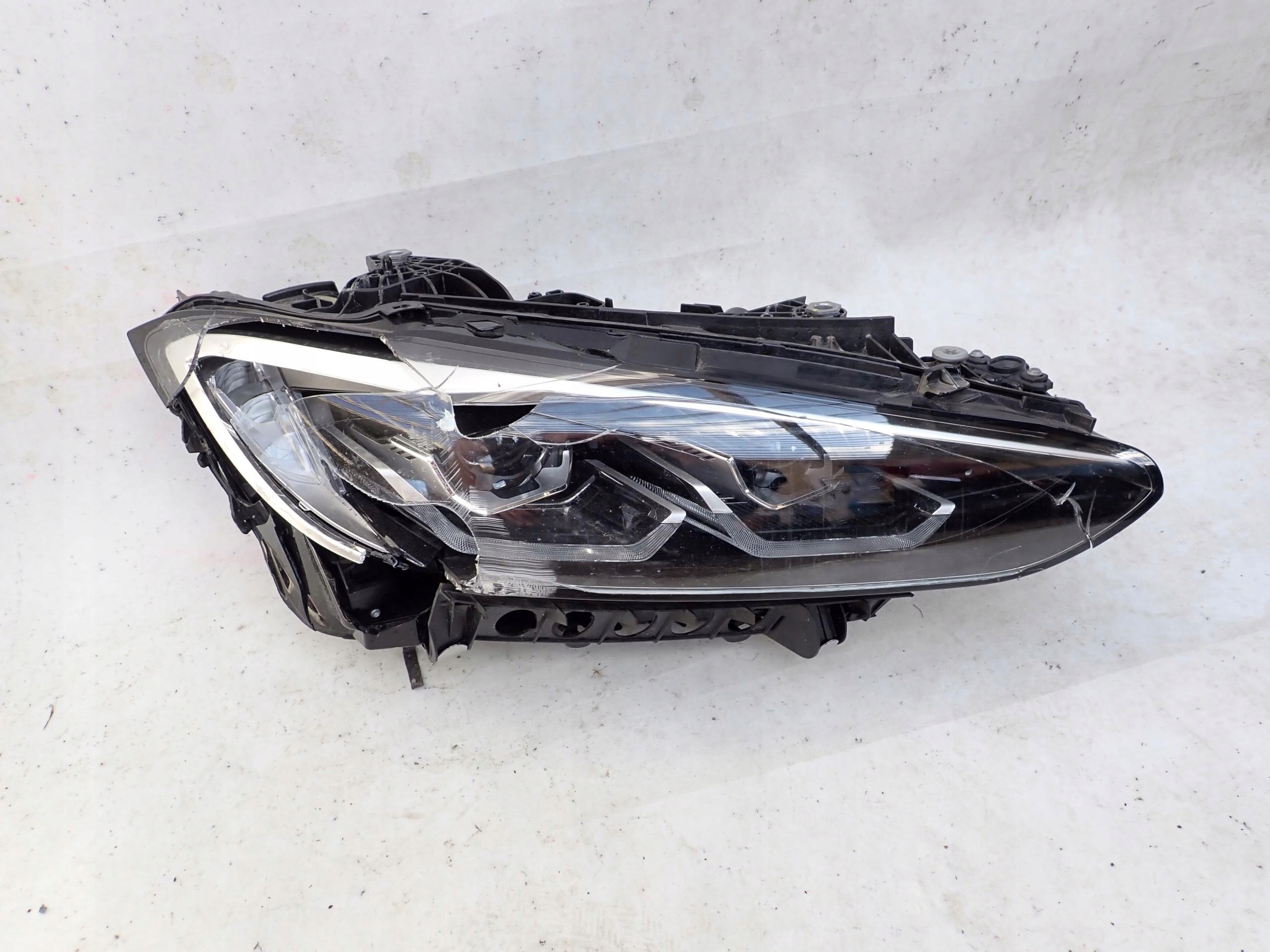 BMW 4 G22 G23 G82 20- light right front front 5A19352-04