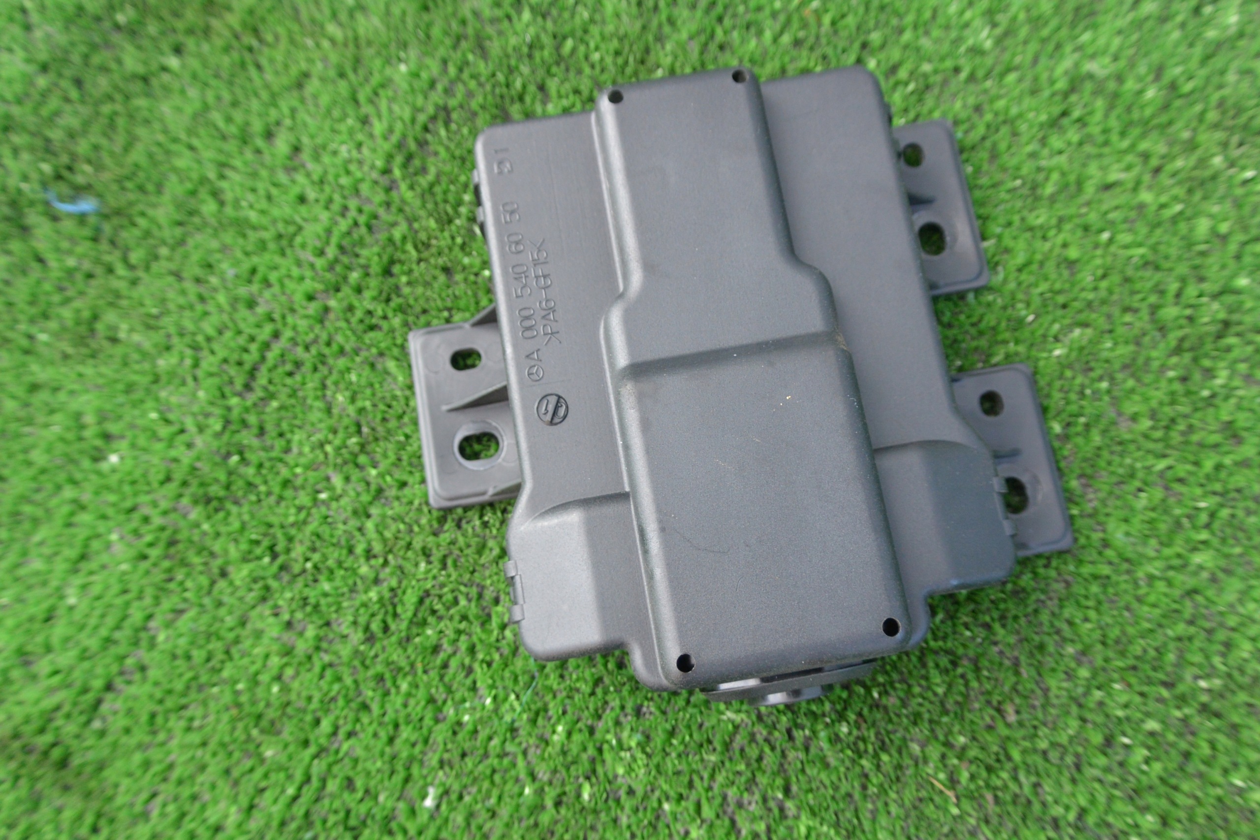 module pyrotechnic clamp fuse MERCEDES E W212 LIFT 0005406050