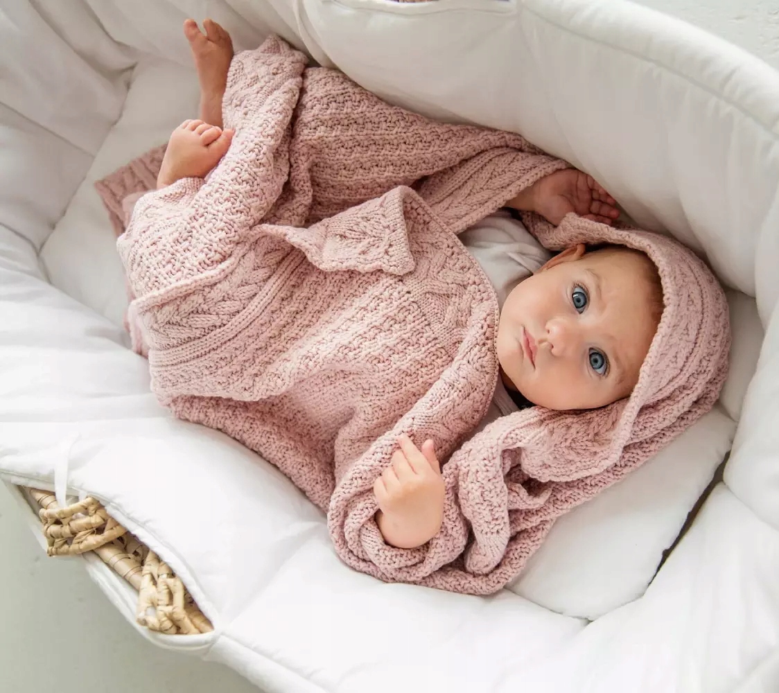 LULLALOVE Kocyk merino PREMIUM pudrowe ciasteczko Stan opakowania oryginalne