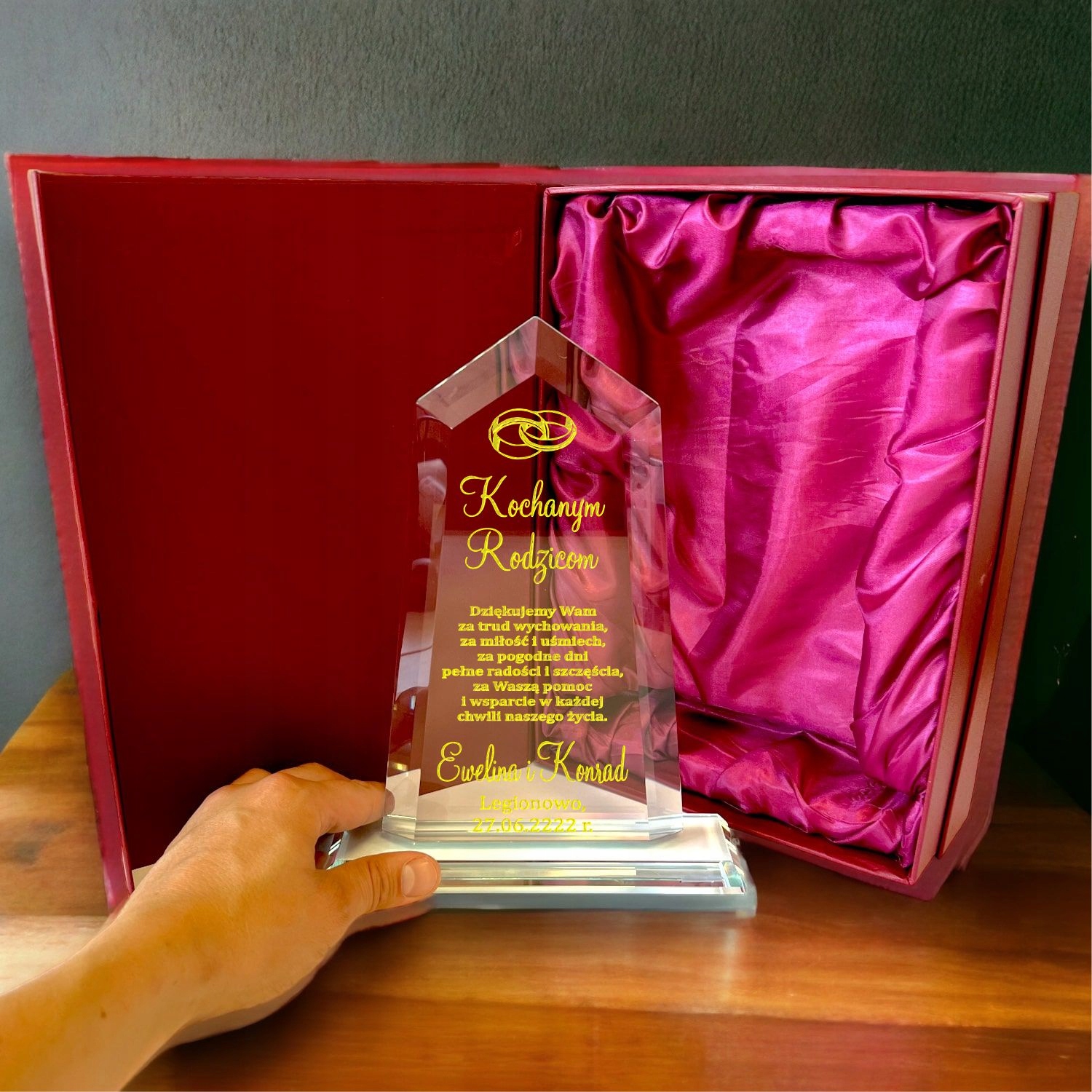 GRAWER STATUETKA PREZENT URODZINY JUBILEUSZ ROCZNICA 1-99 Marka bez marki