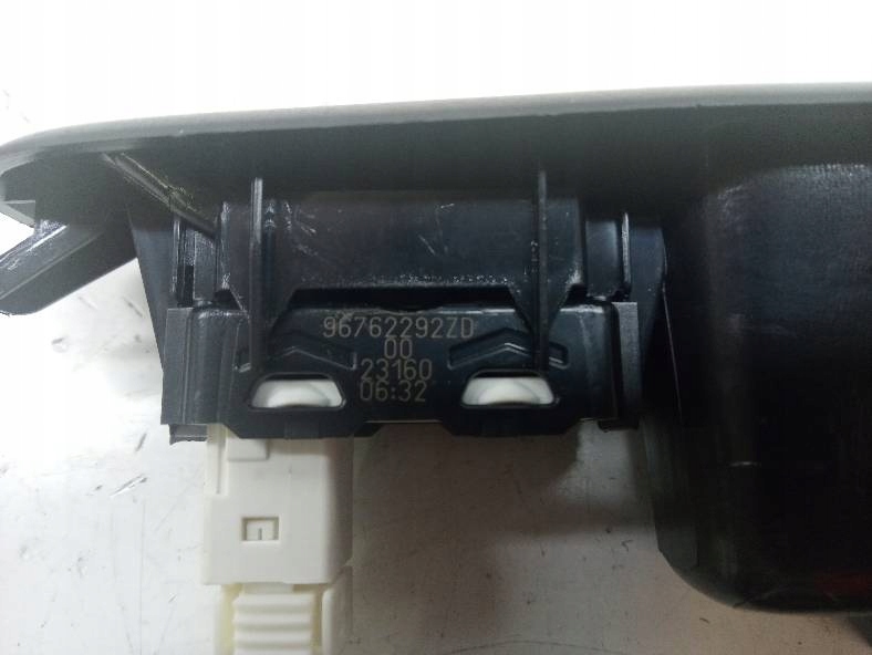 window control switch rear part left right KOMPLET 96762292ZD Citroen C3 III