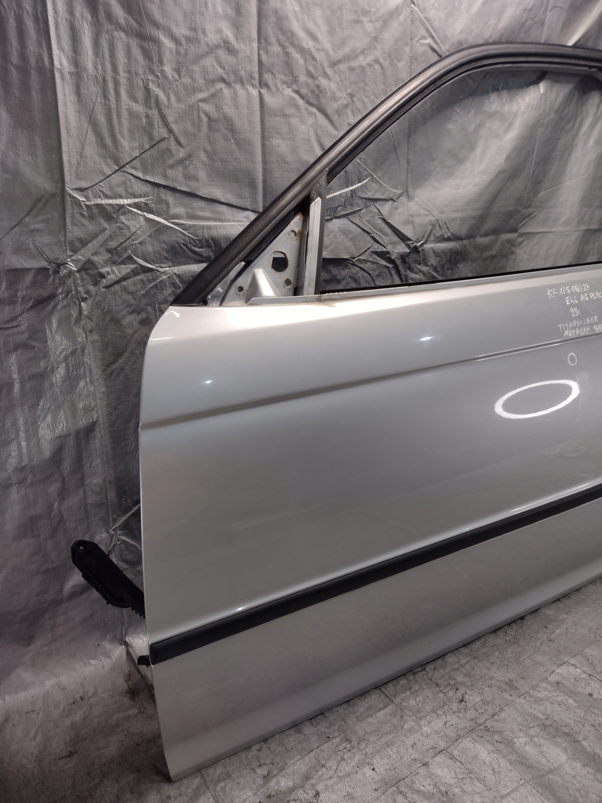 door front left BMW E46 sedan k: Titansilber Metalic 354
